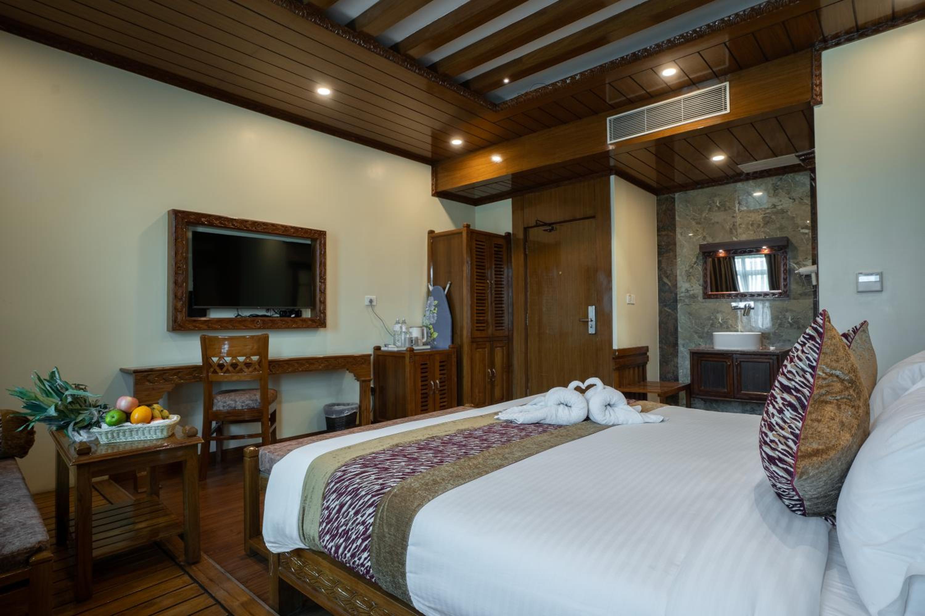 Deluxe Double Room - Photo 2