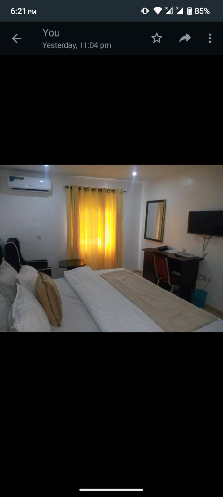 Triple Room