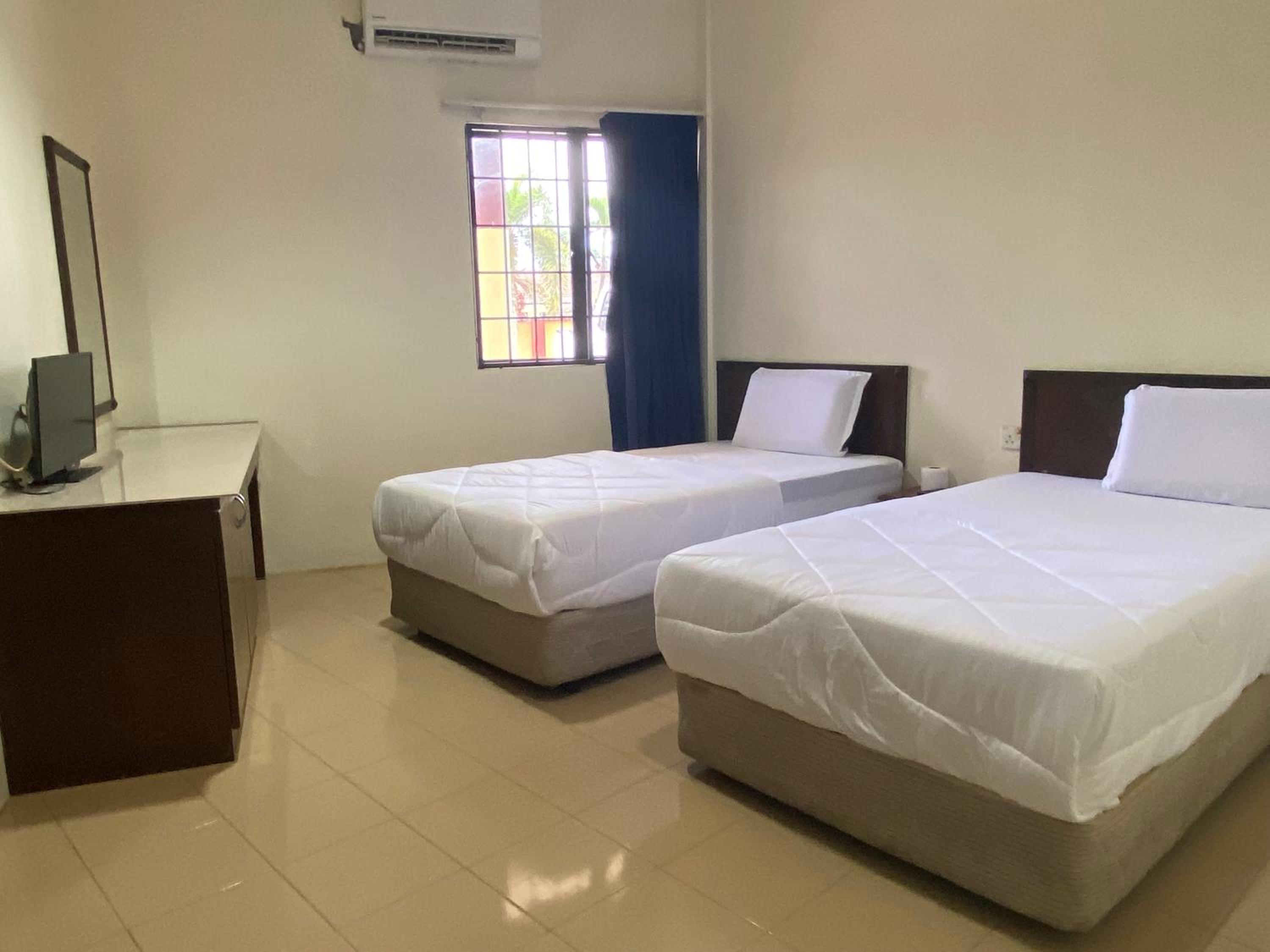 Deluxe Twin Room - Photo 5