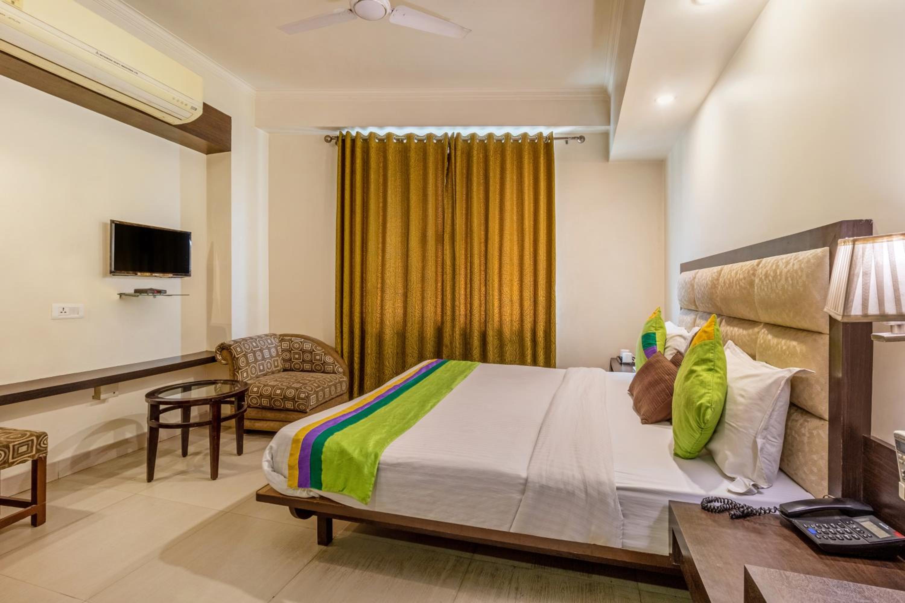 Economy Double Room - Photo 3
