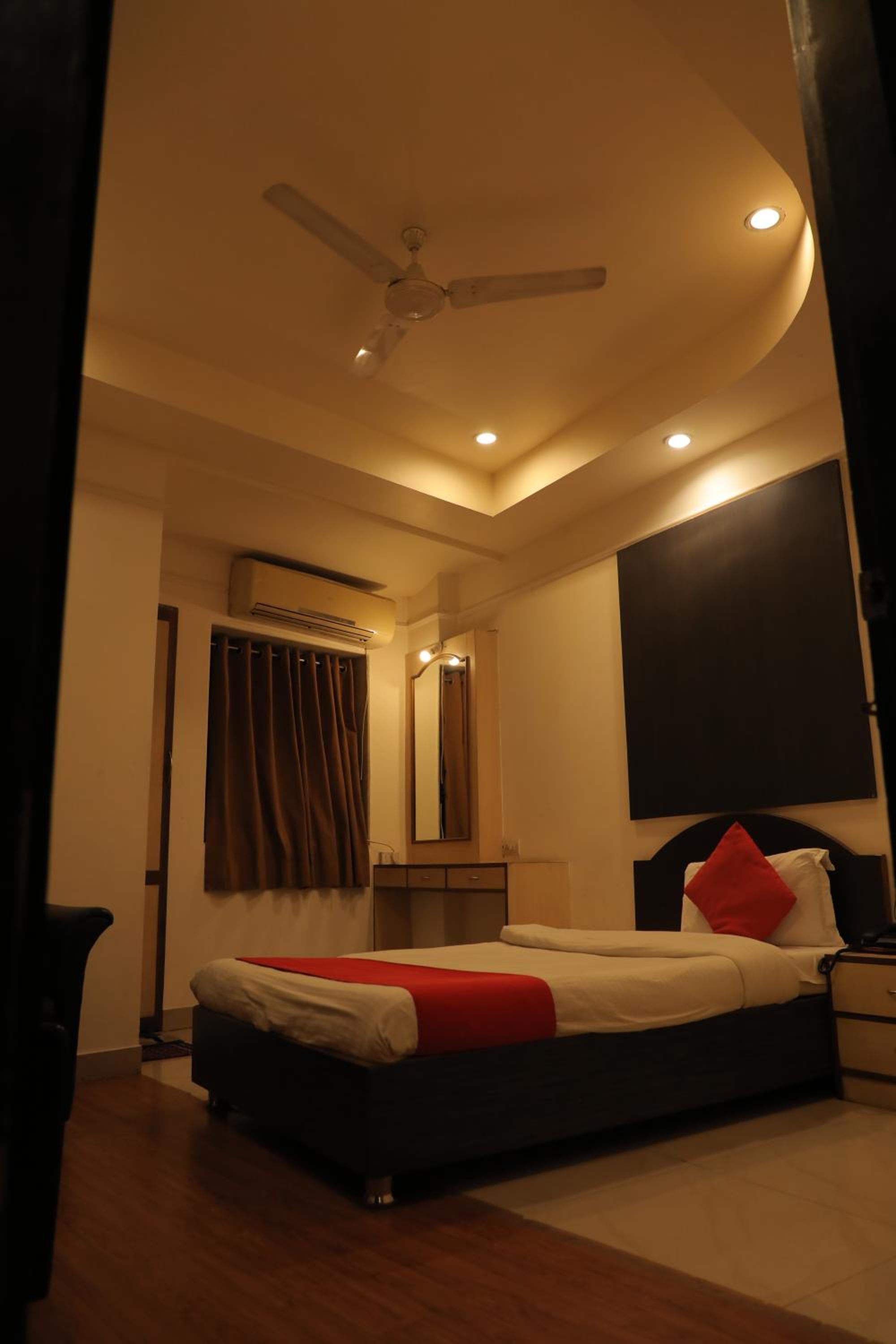 Single Room photo 3