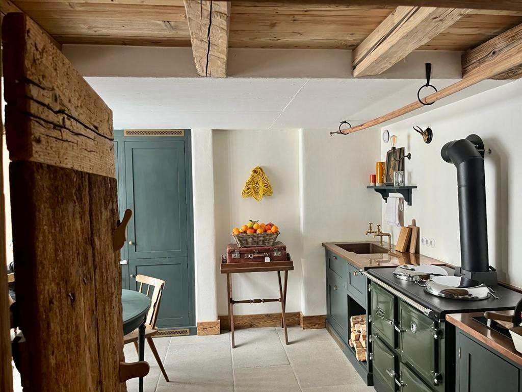 Four-Bedroom Vacation Home photo 3