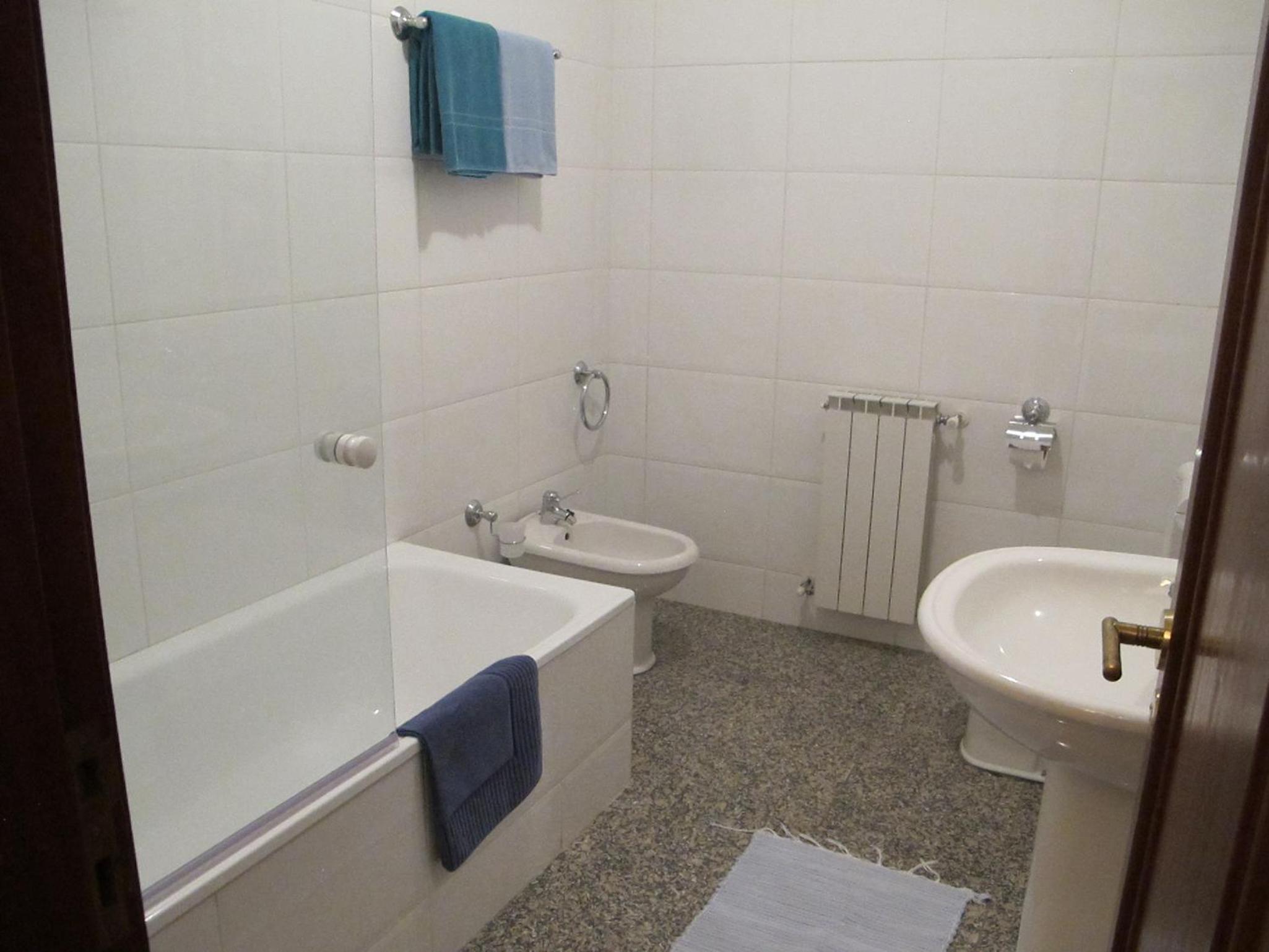 Two-Bedroom Apartment - Photo 8