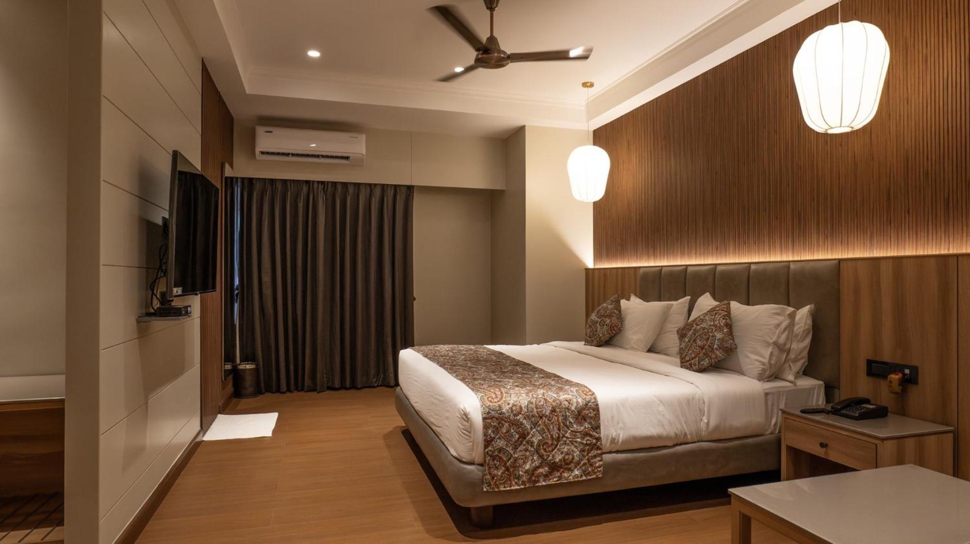 Super Deluxe Double Room - Photo 4