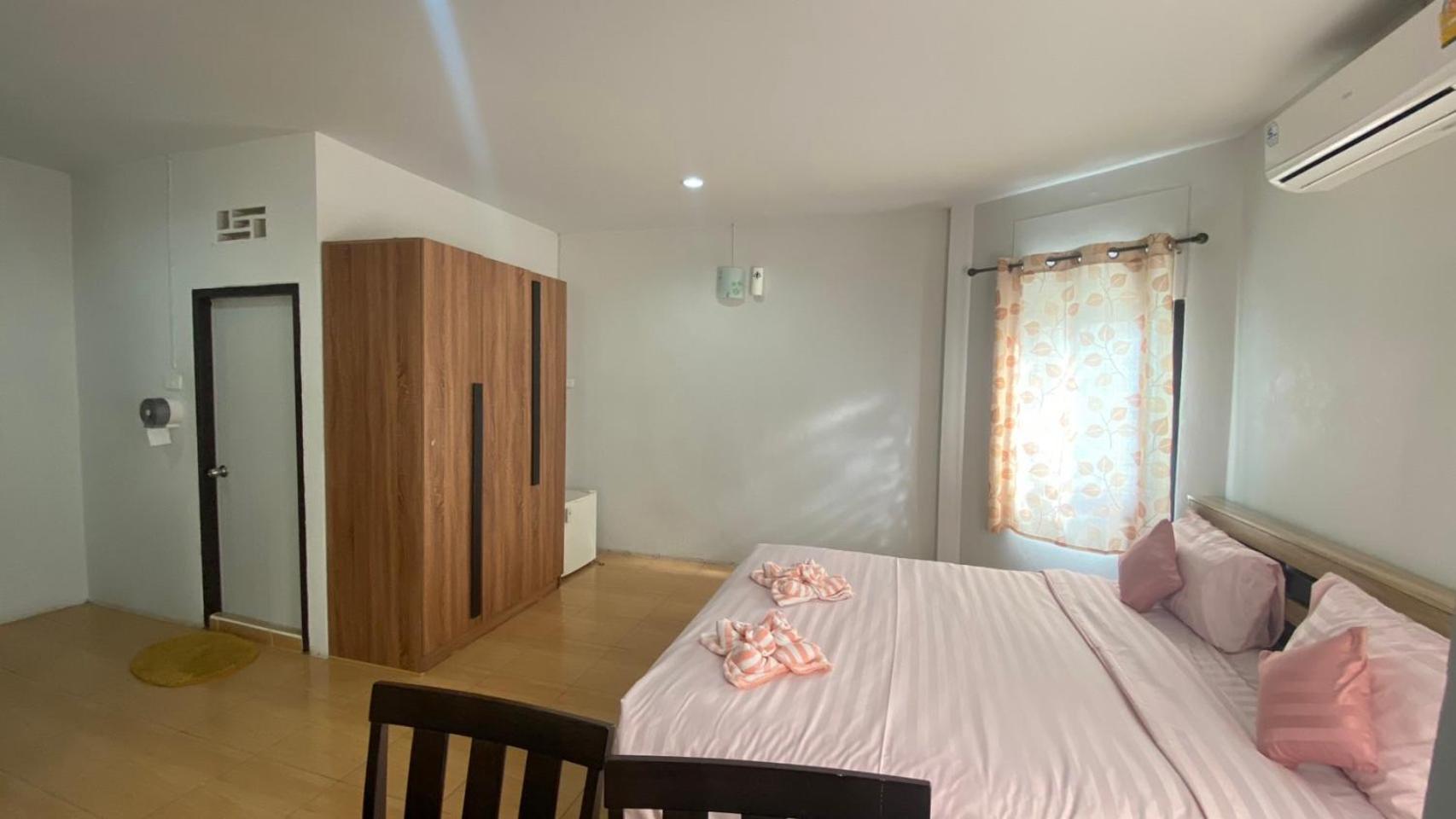 Family Double Room - Photo 27