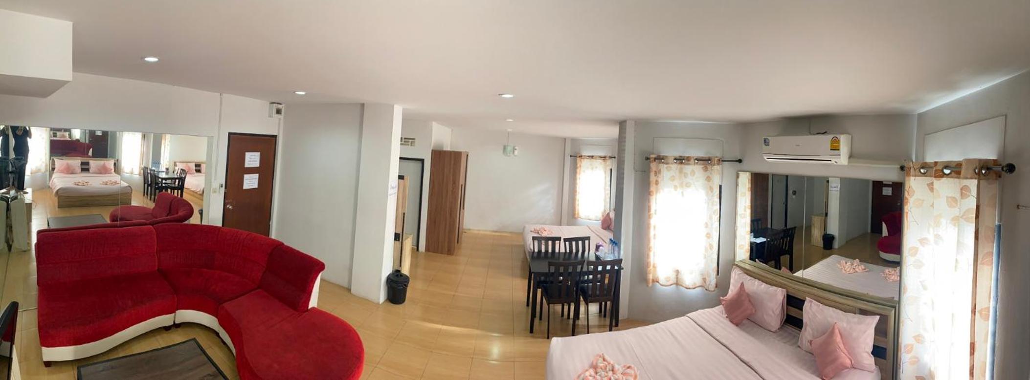 Family Double Room - Photo 23