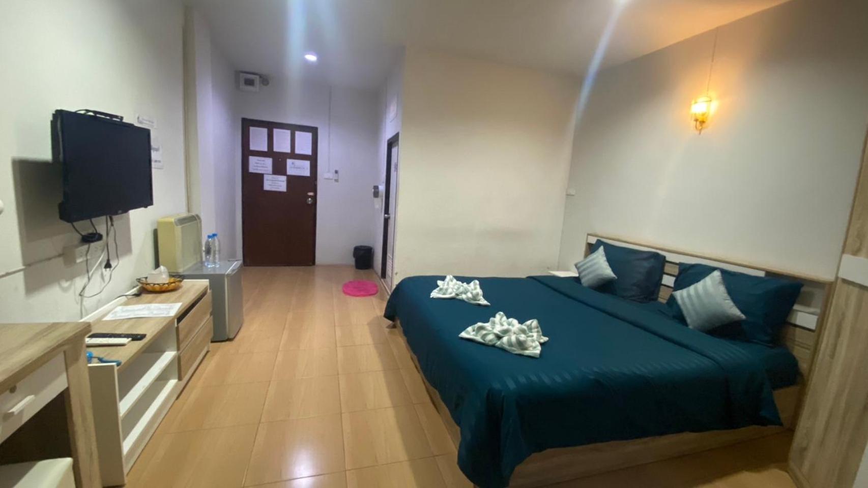 Double Room - Photo 20
