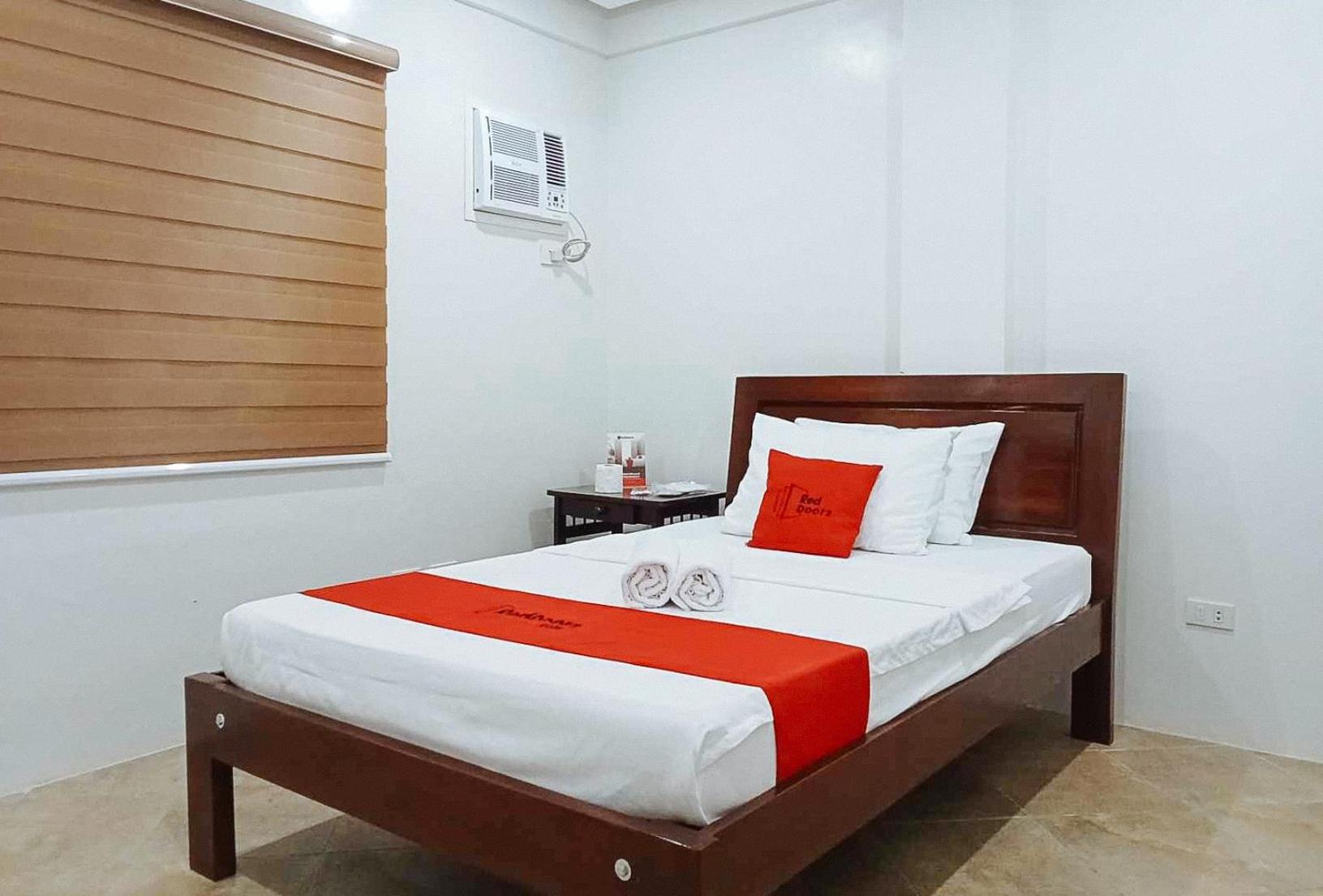 Deluxe Room - Photo 4