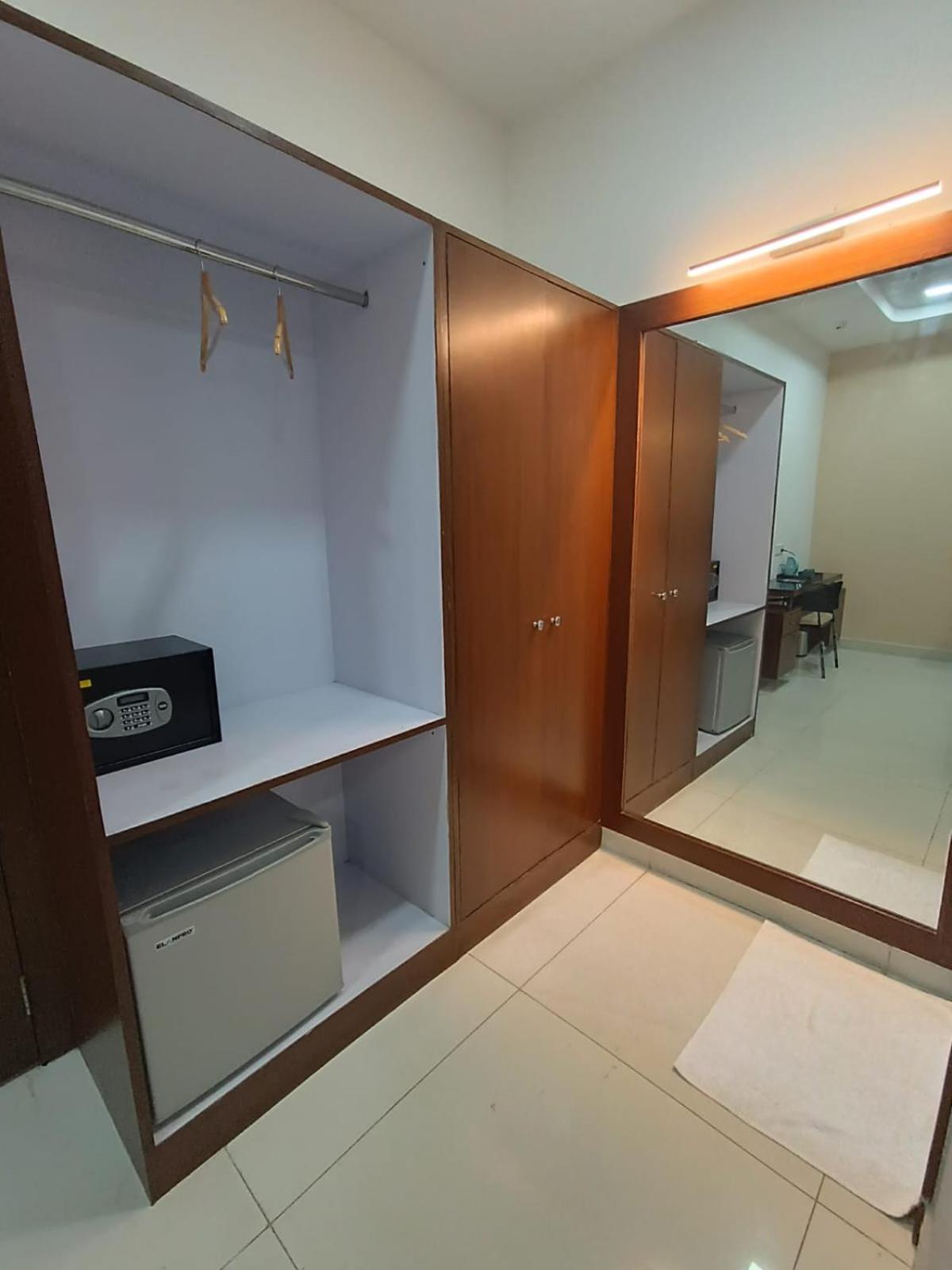 Deluxe Double Room photo 3