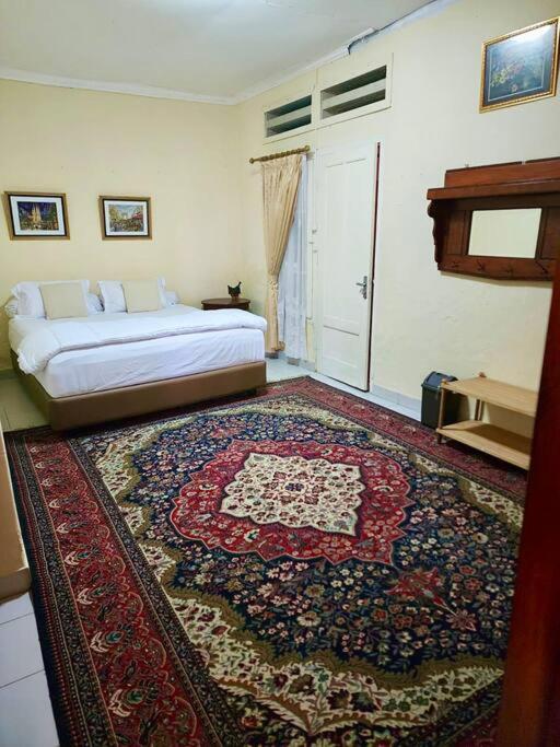 One-Bedroom House photo 1