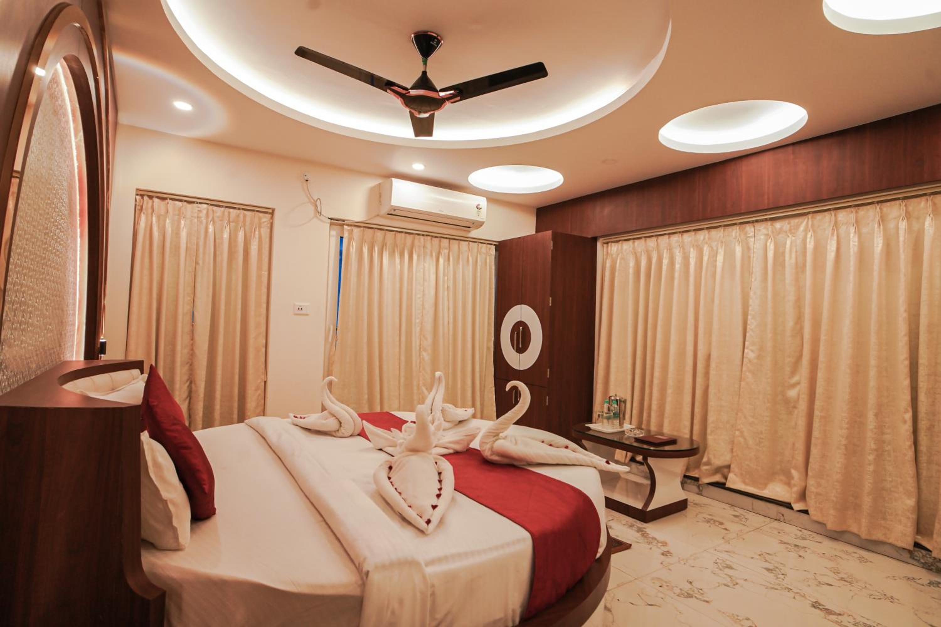 Suite With Balcony photo 2