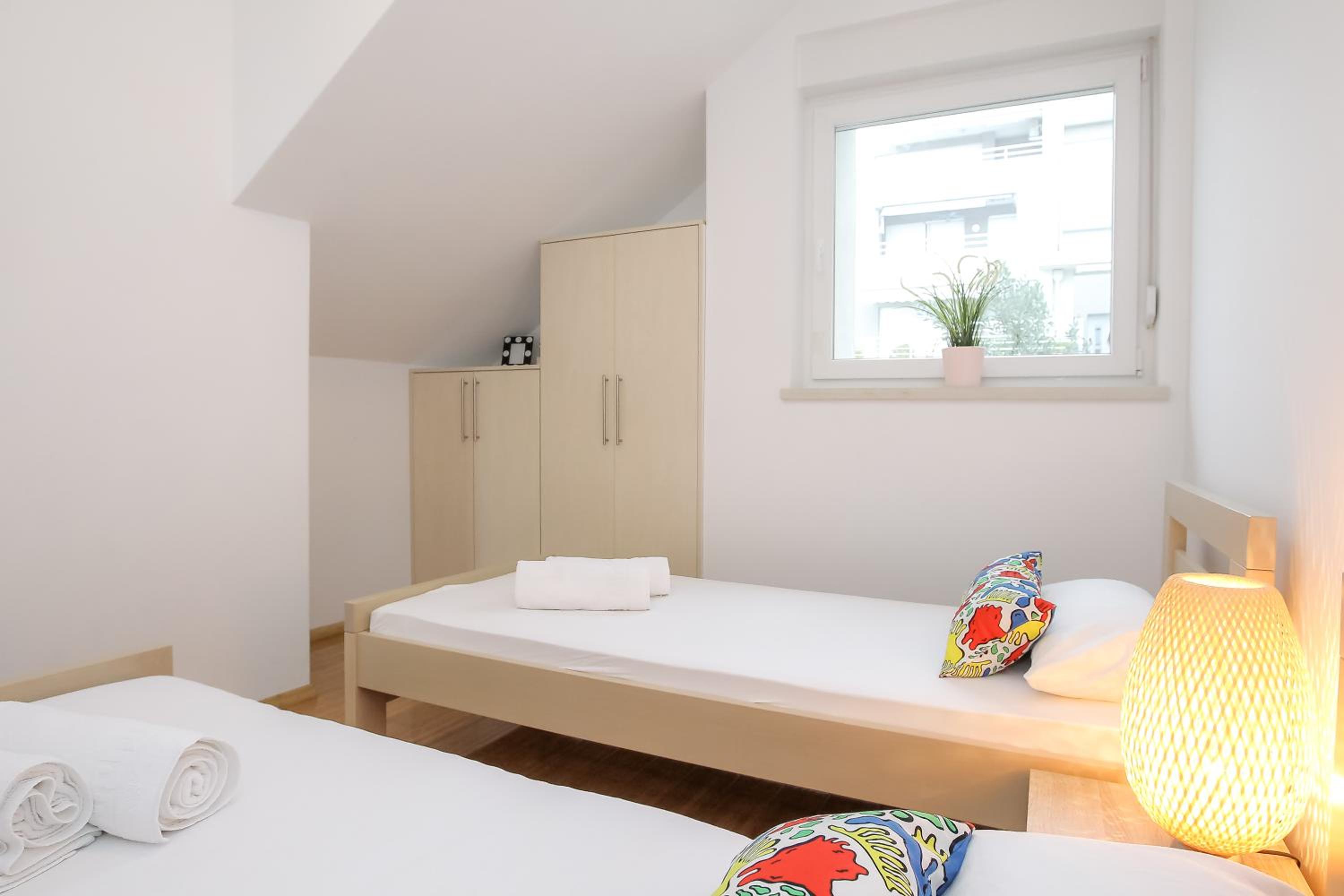 Two-Bedroom Apartment - Photo 7