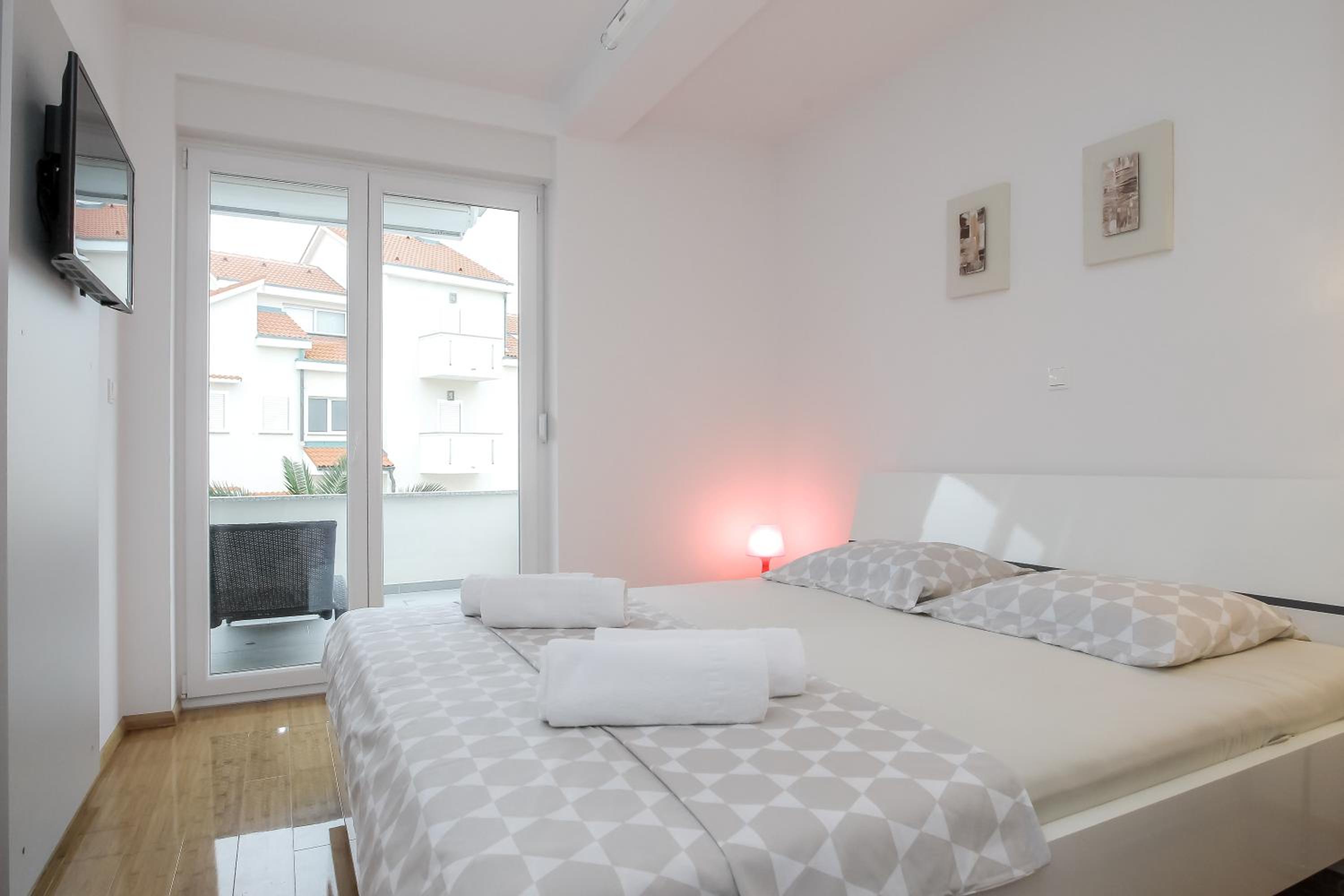 Two-Bedroom Apartment - Photo 15