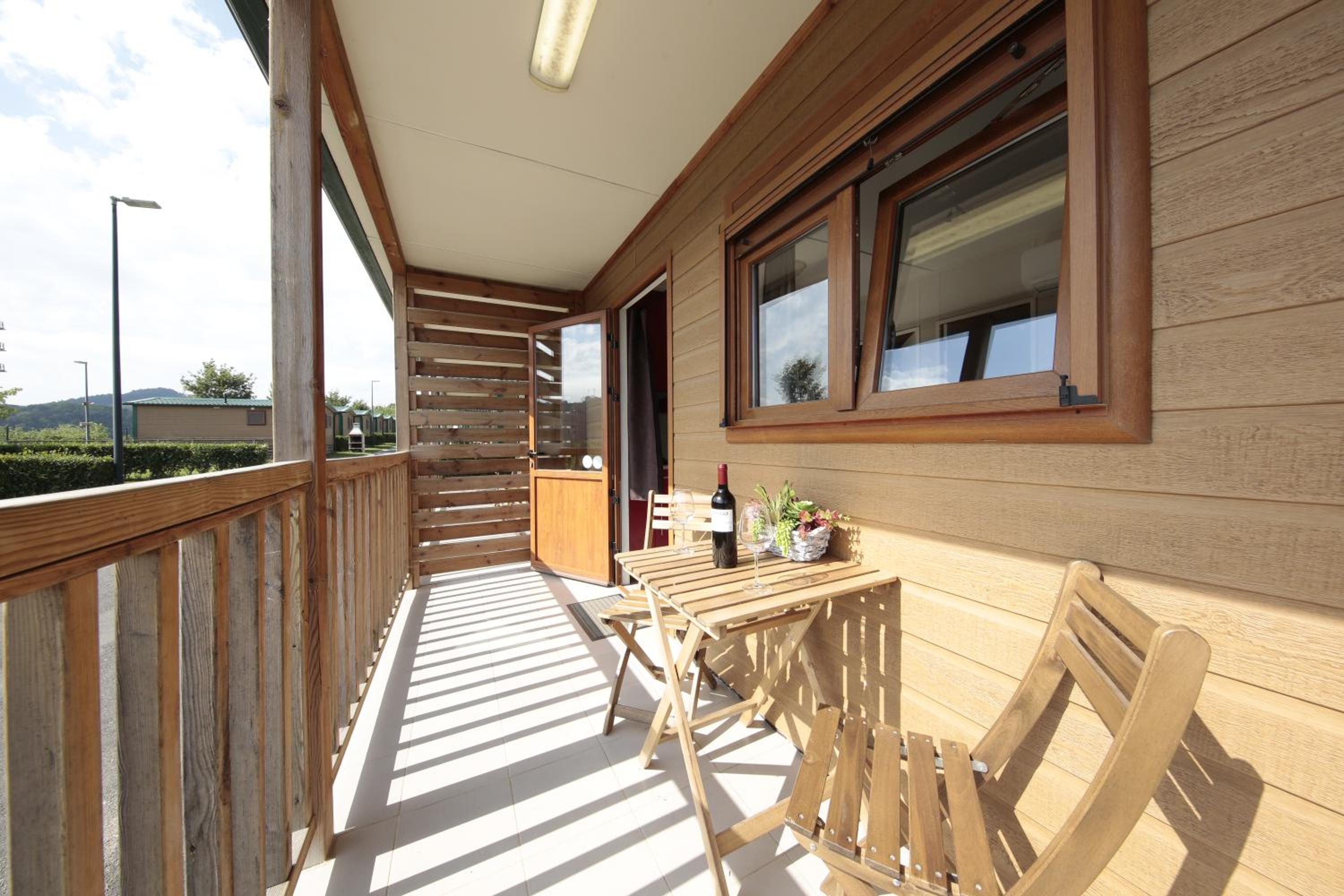 One-Bedroom Bungalow photo 2