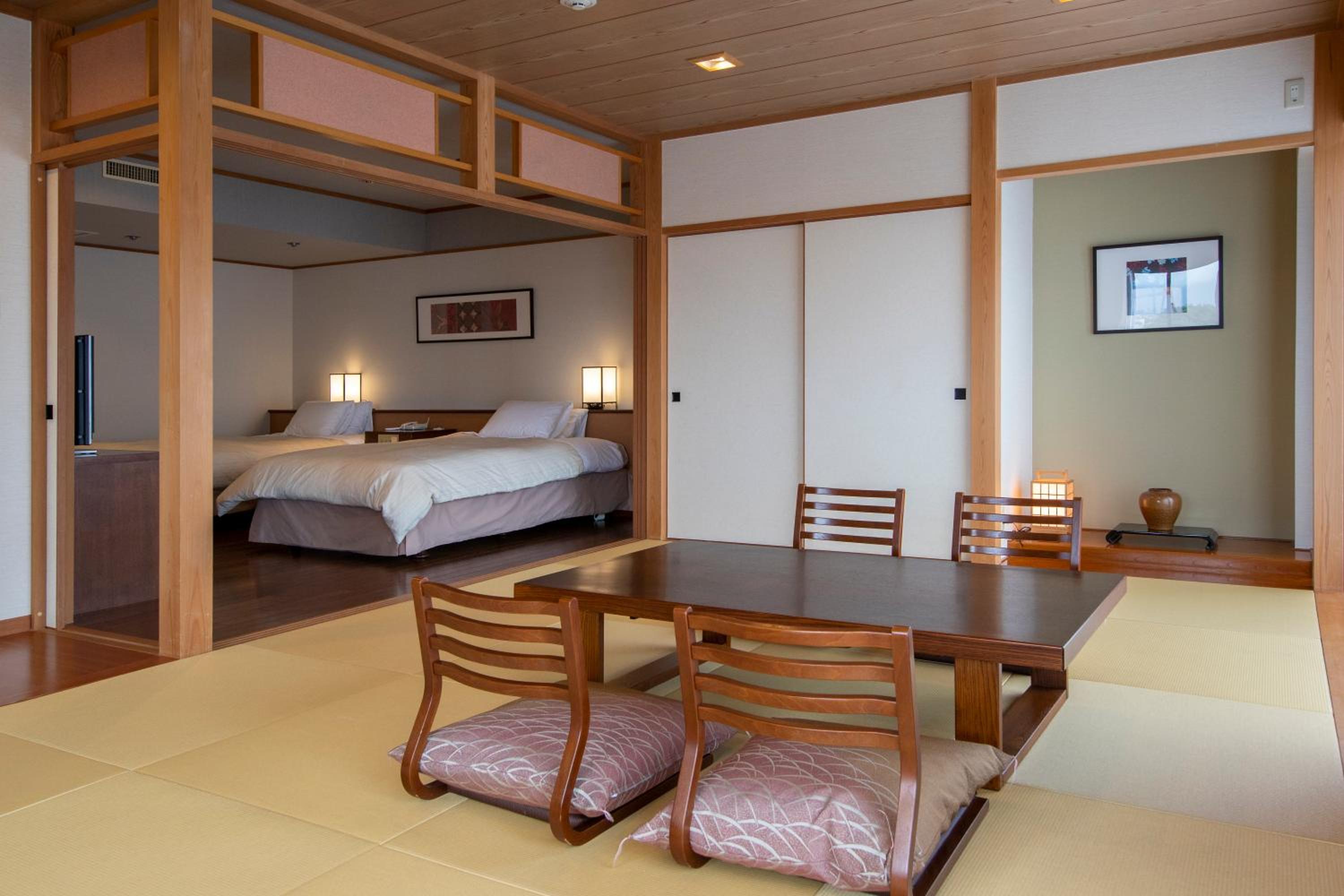 Junior Suite with Garden View