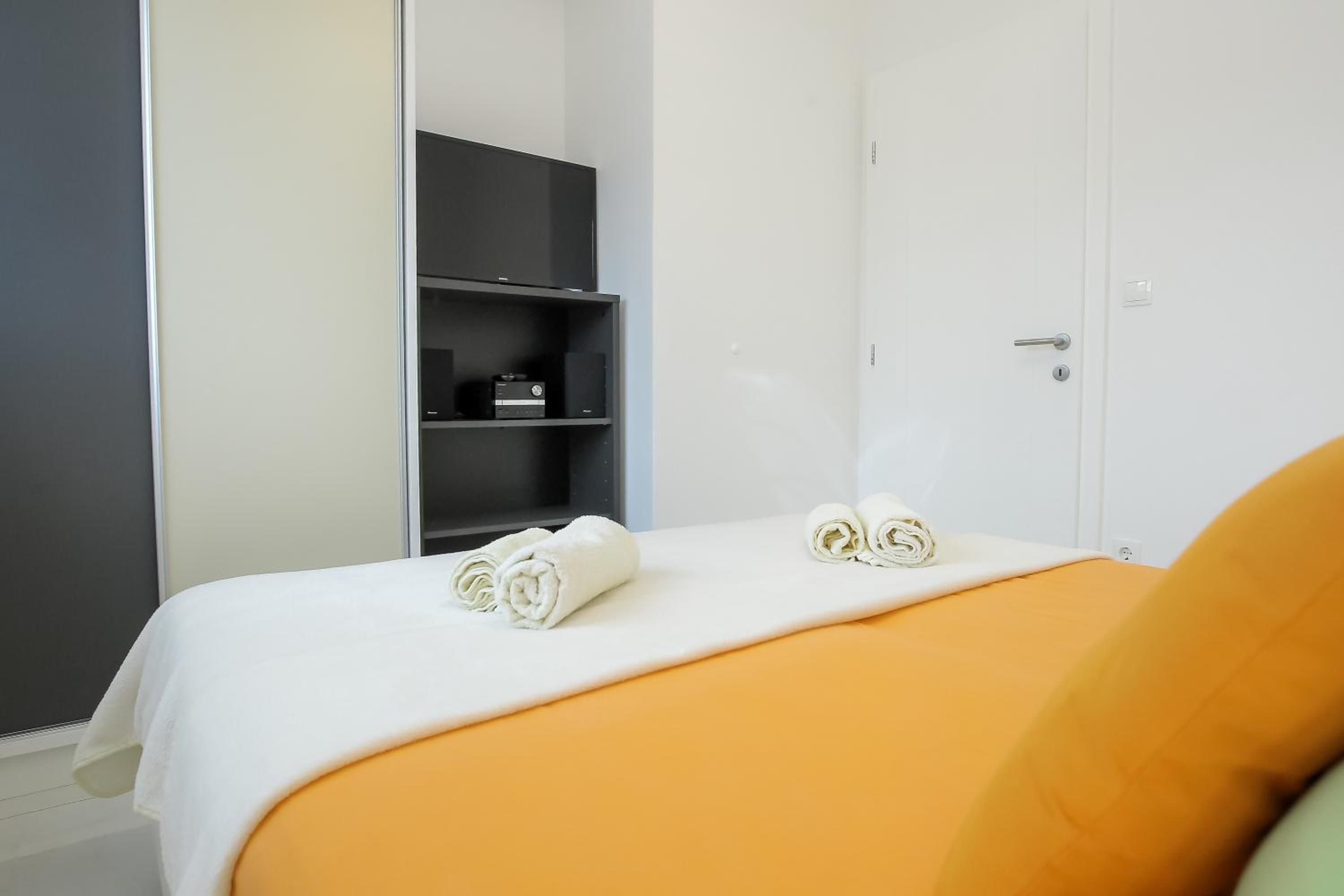 Two-Bedroom Apartment - Photo 17