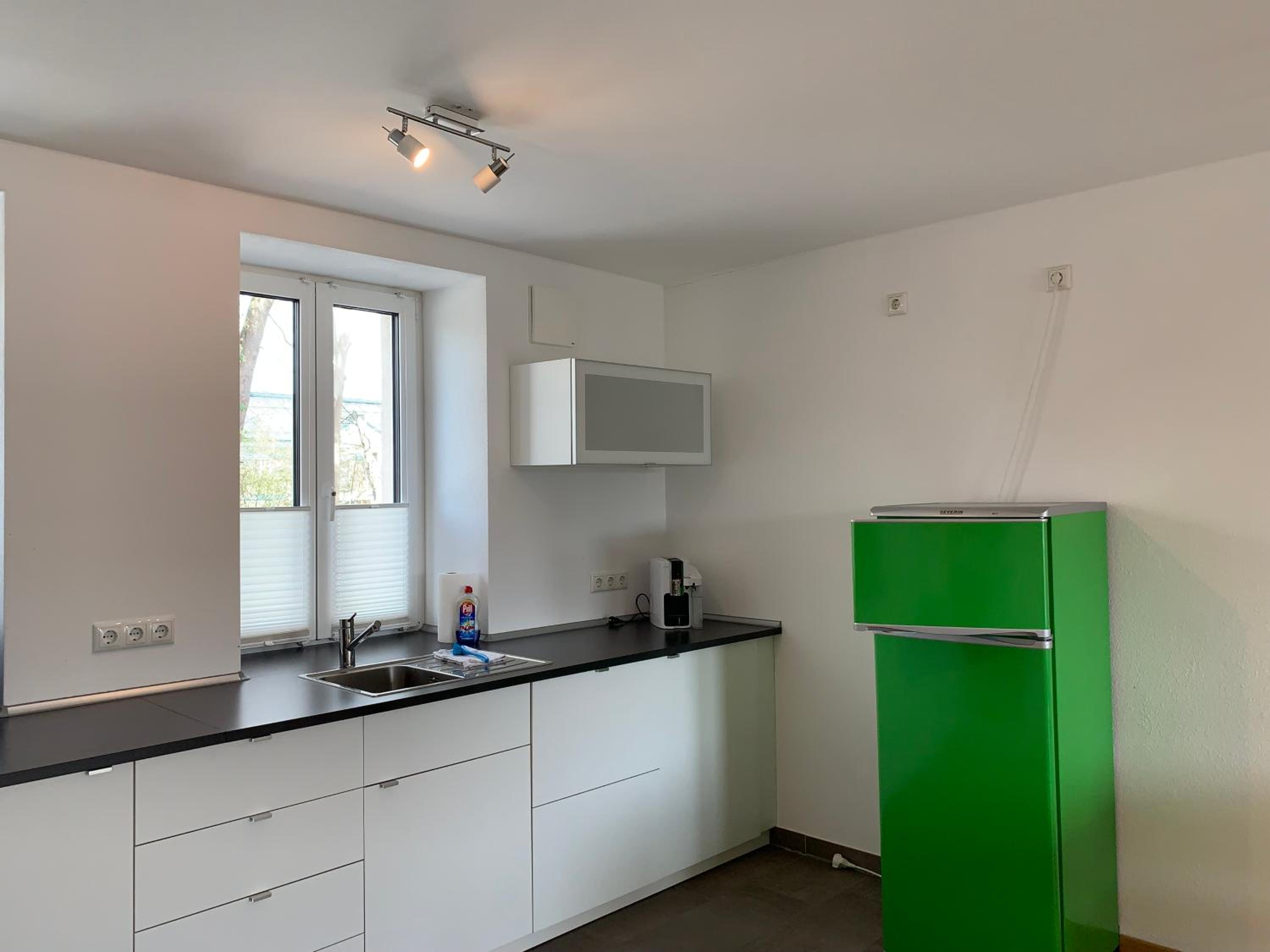 Apartment with Balcony photo 2