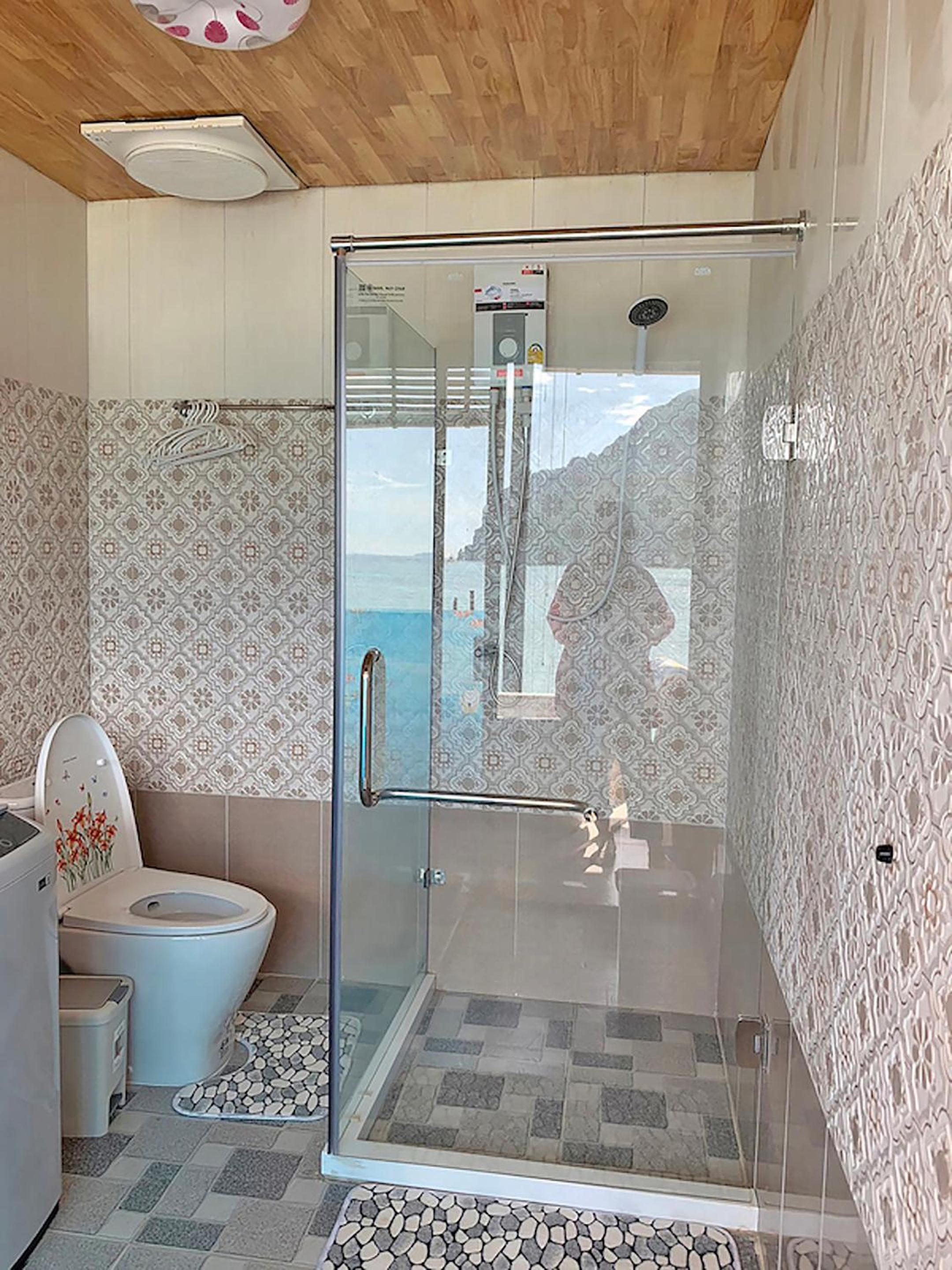 Junior Suite with Ocean View photo 3