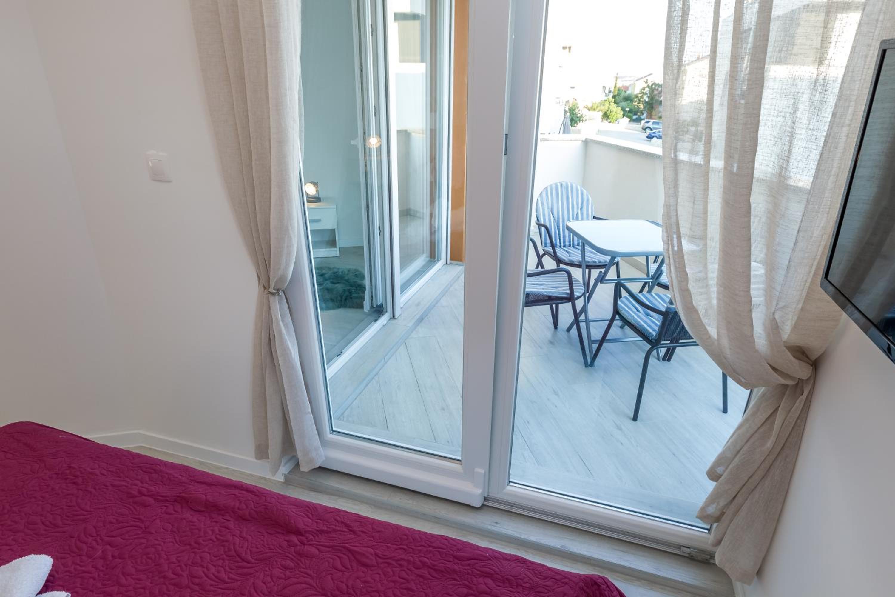 Duplex Apartment - Photo 3