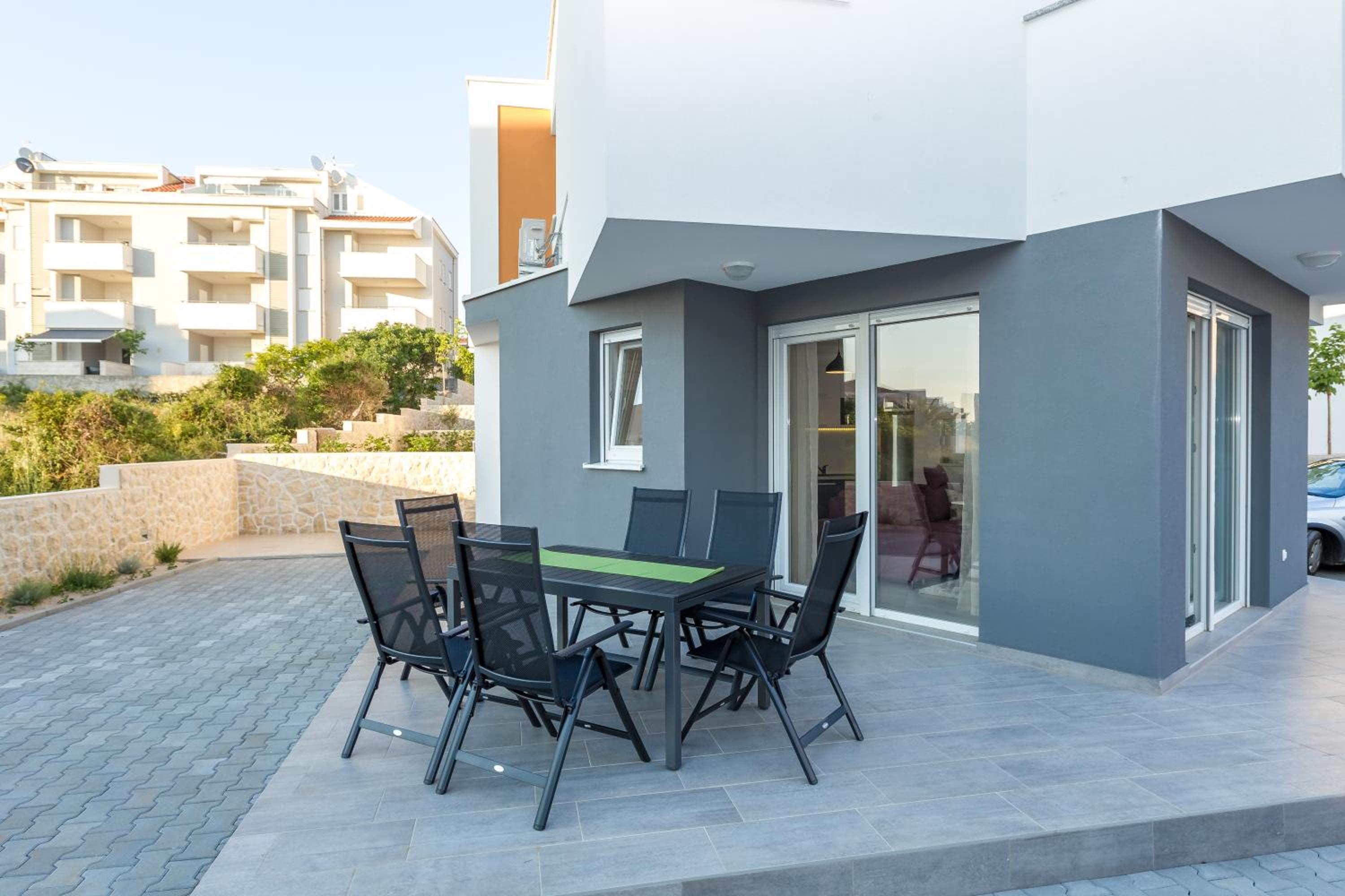 Duplex Apartment - Photo 13