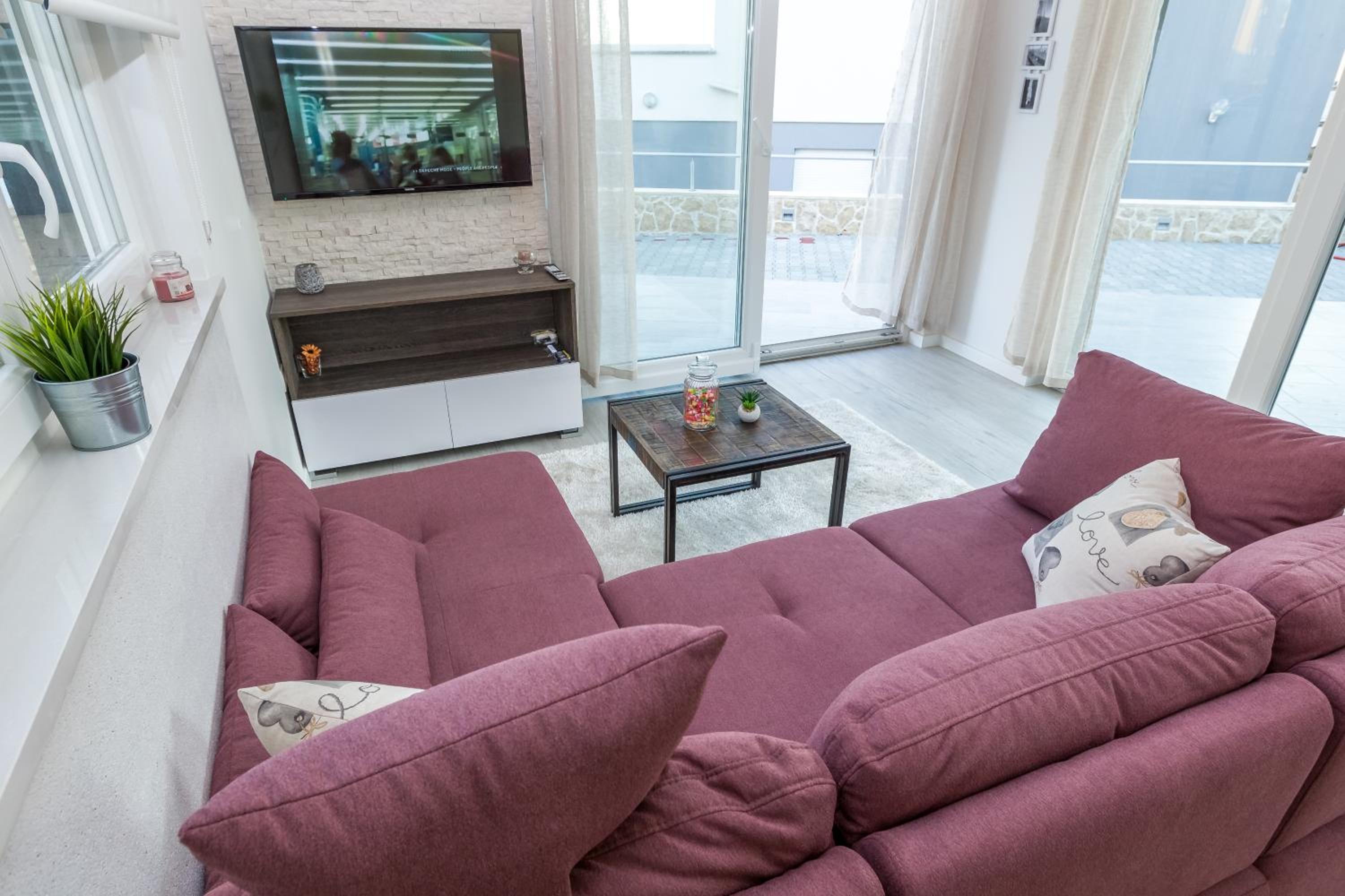 Duplex Apartment - Photo 9