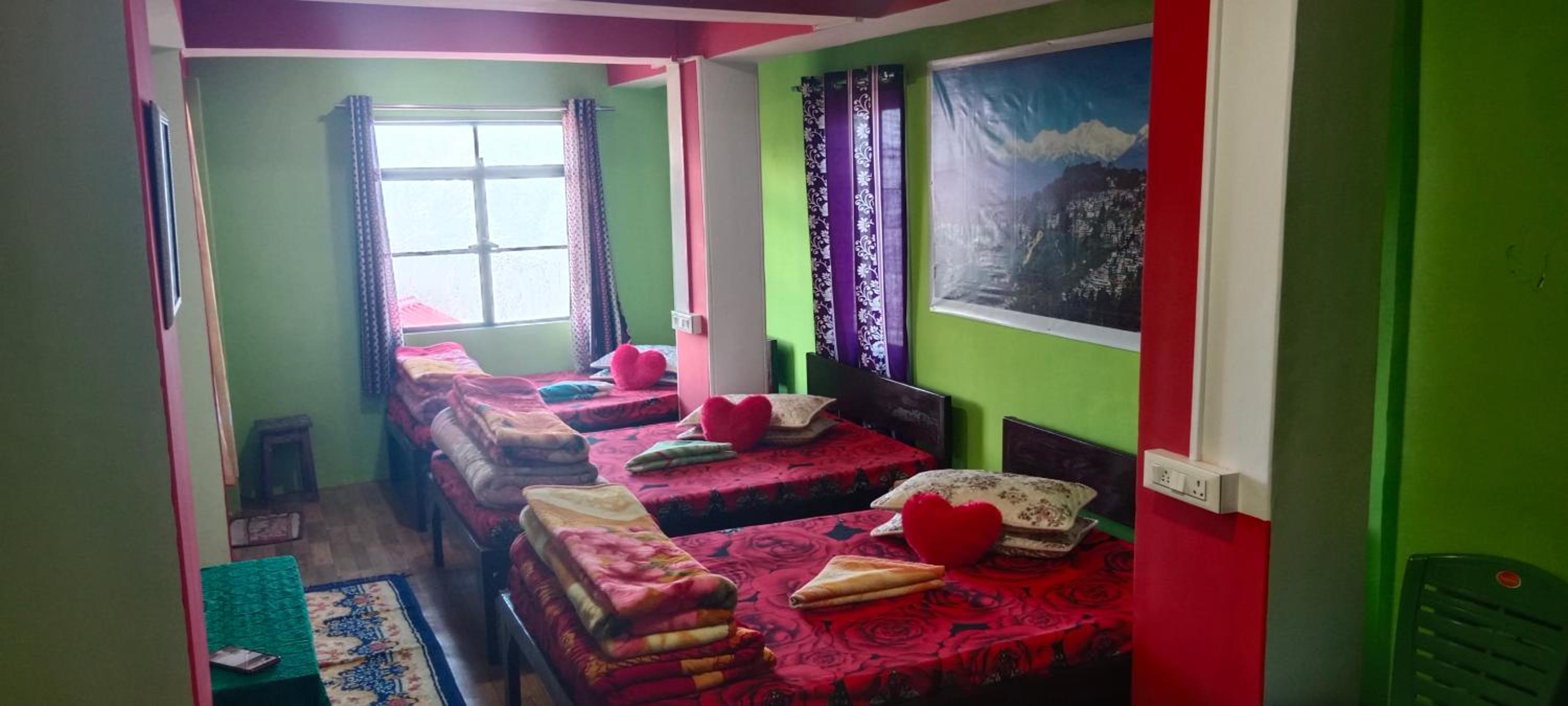Triple Room with Mountain View