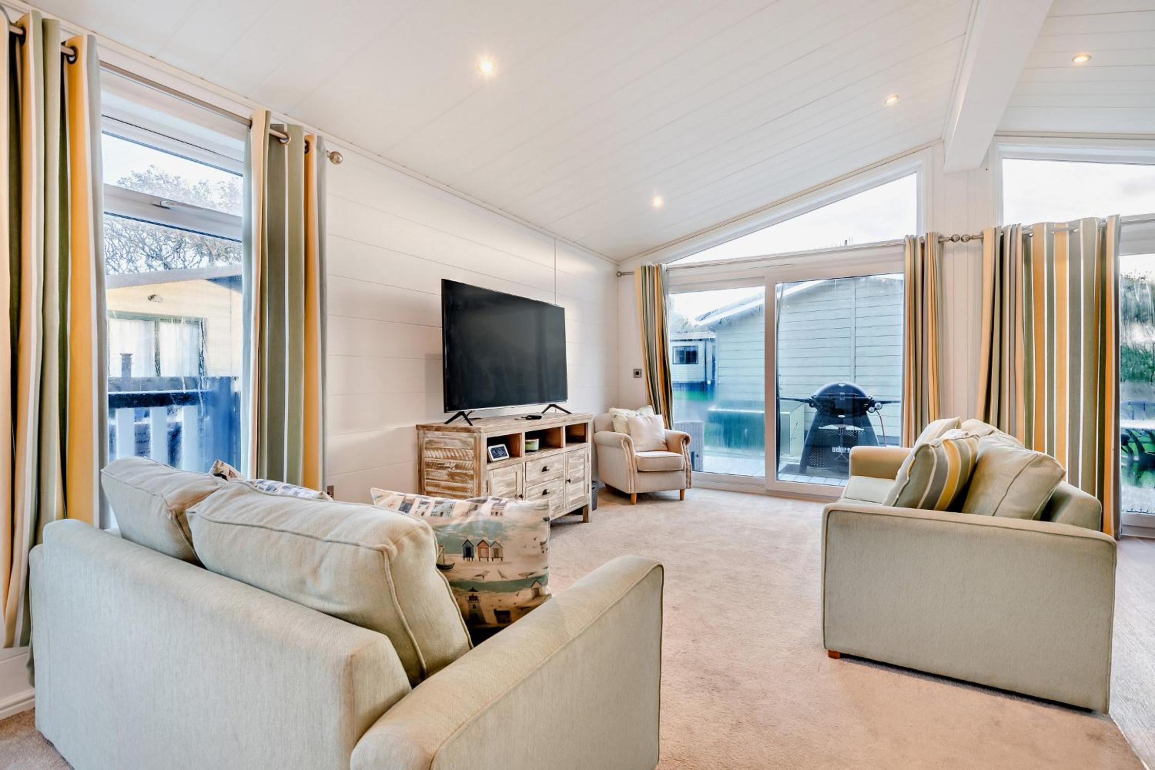 Three-Bedroom House photo 1