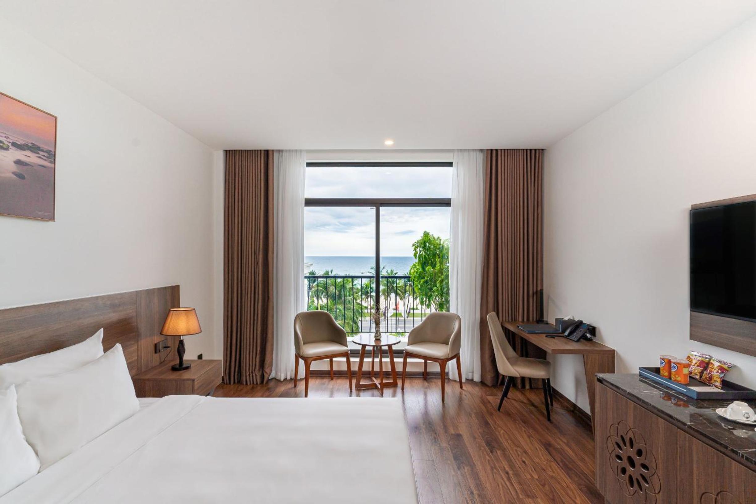 Deluxe Double Room with Sea View