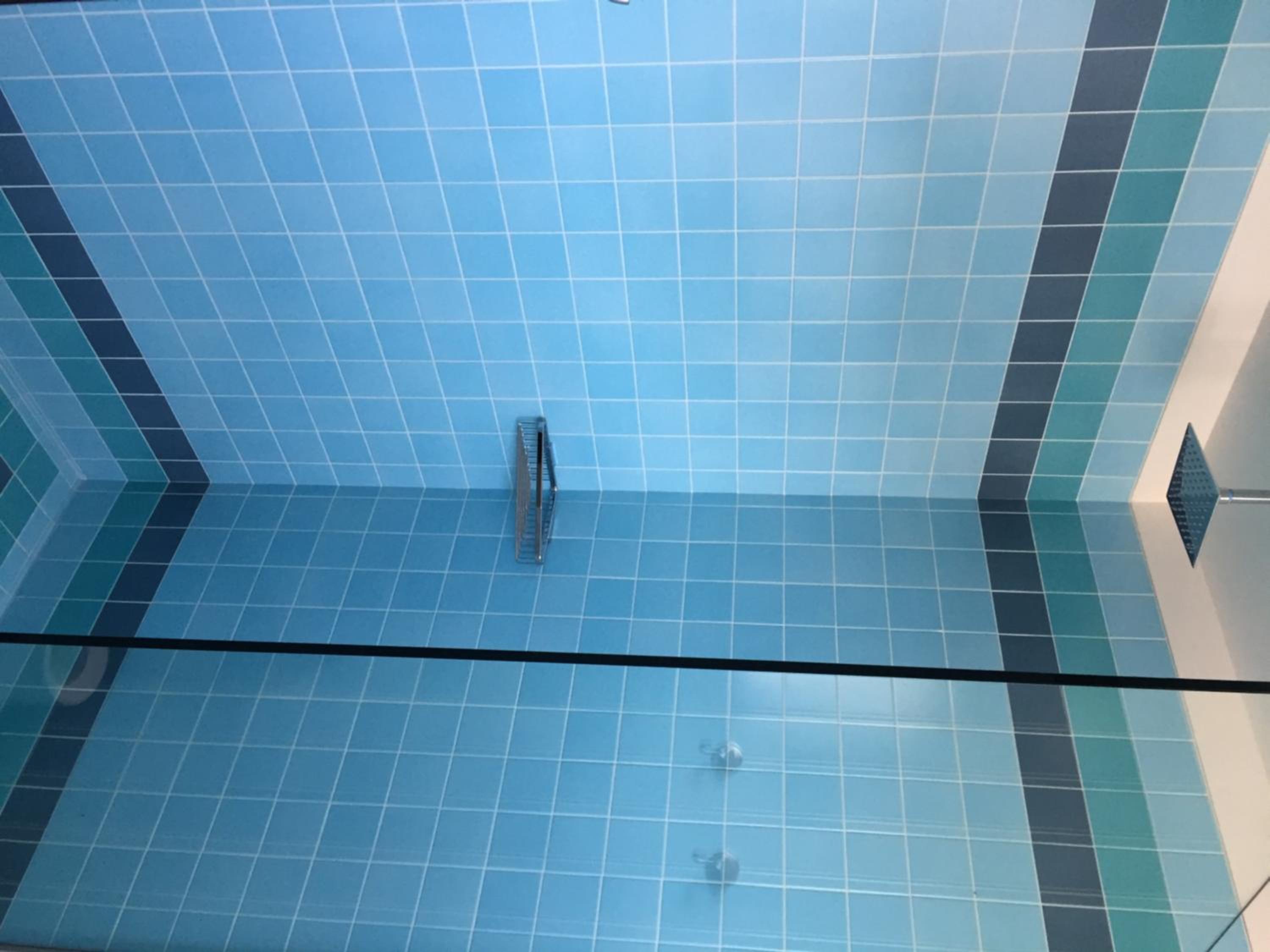 Corner Suite