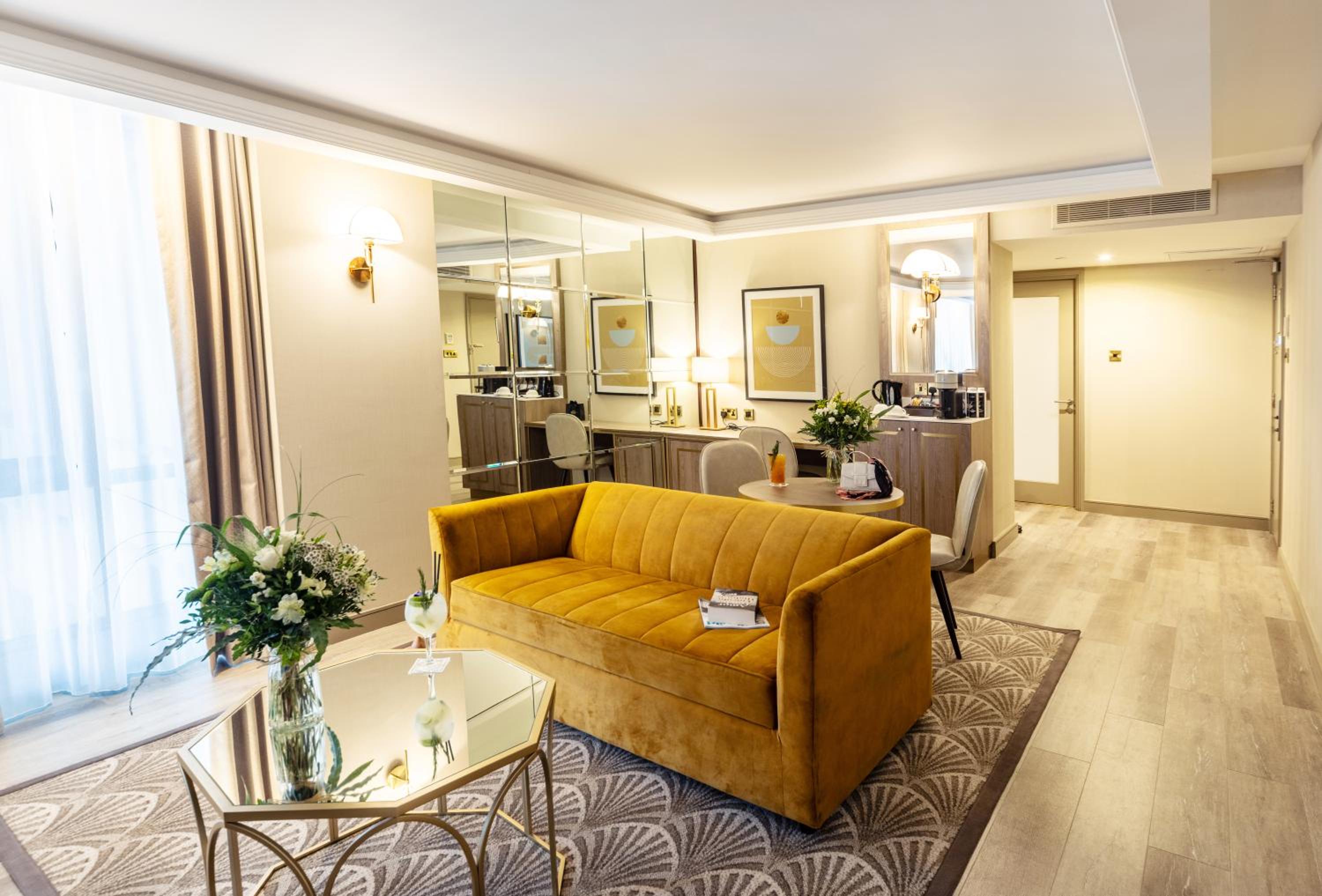 Junior Suite - Photo 9