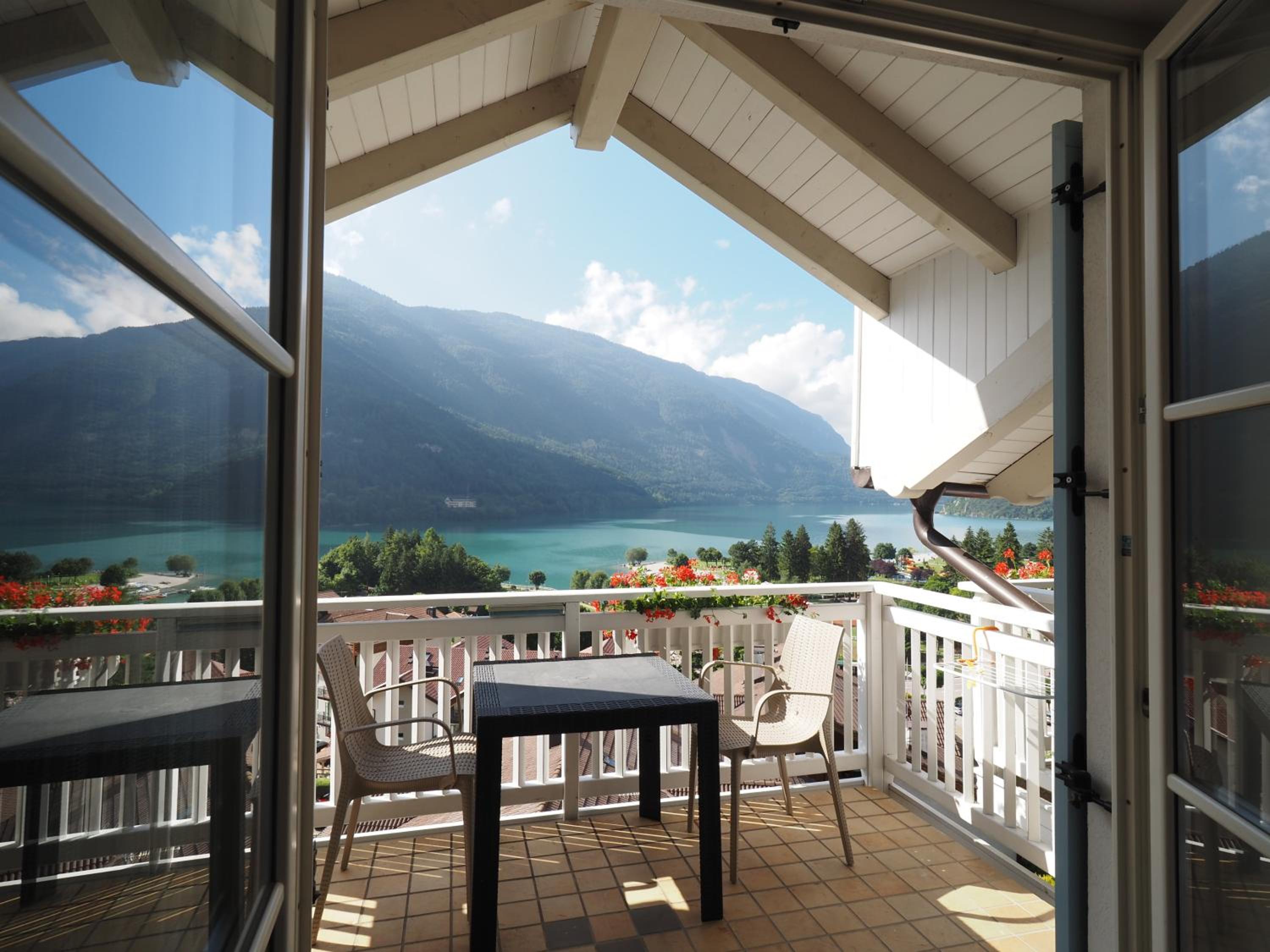 Triple Room with Lake View photo 3