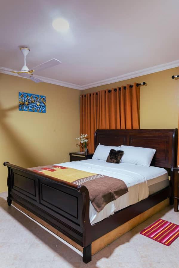 Double Room With Private Bathroom photo 1