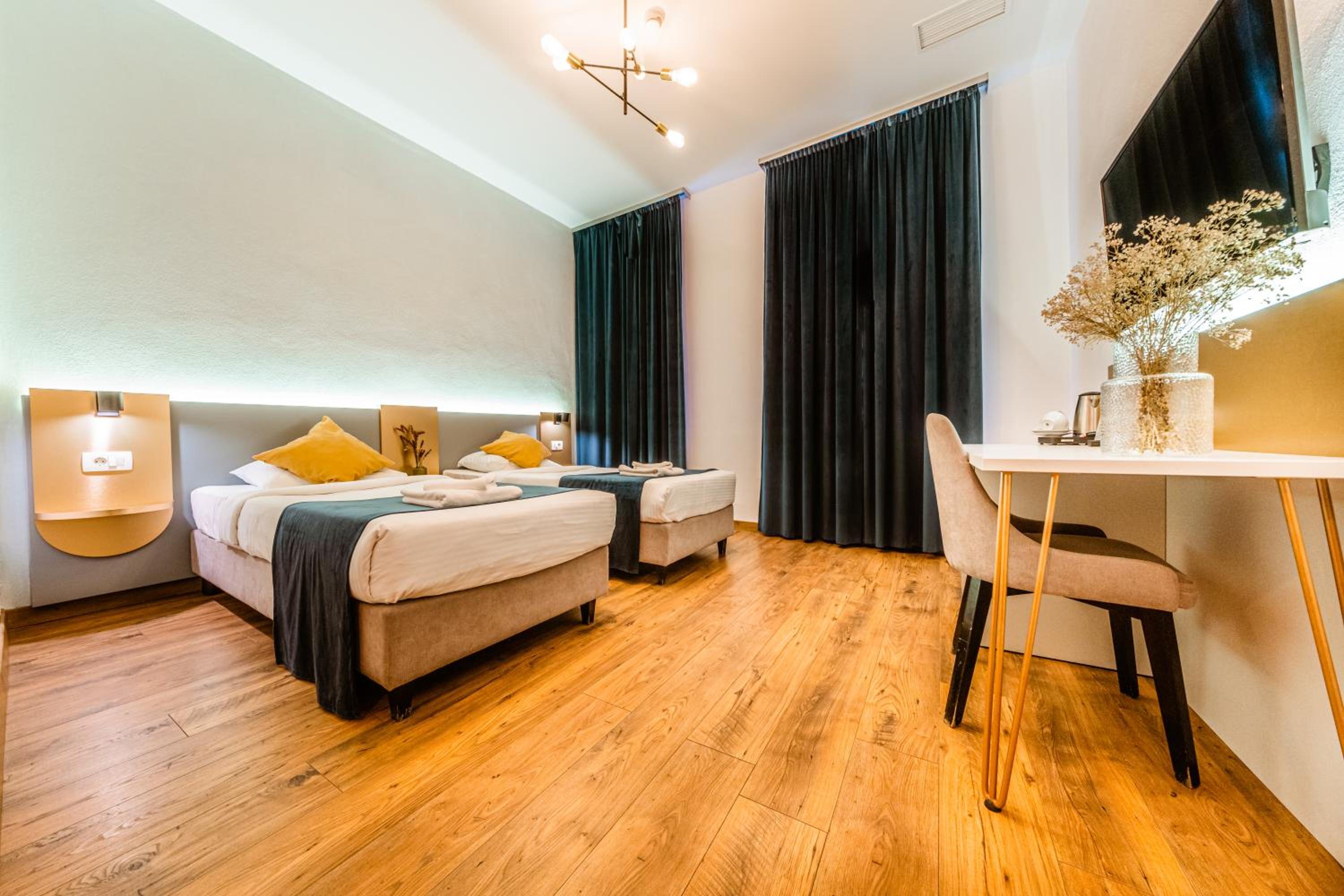 Economy Twin Room