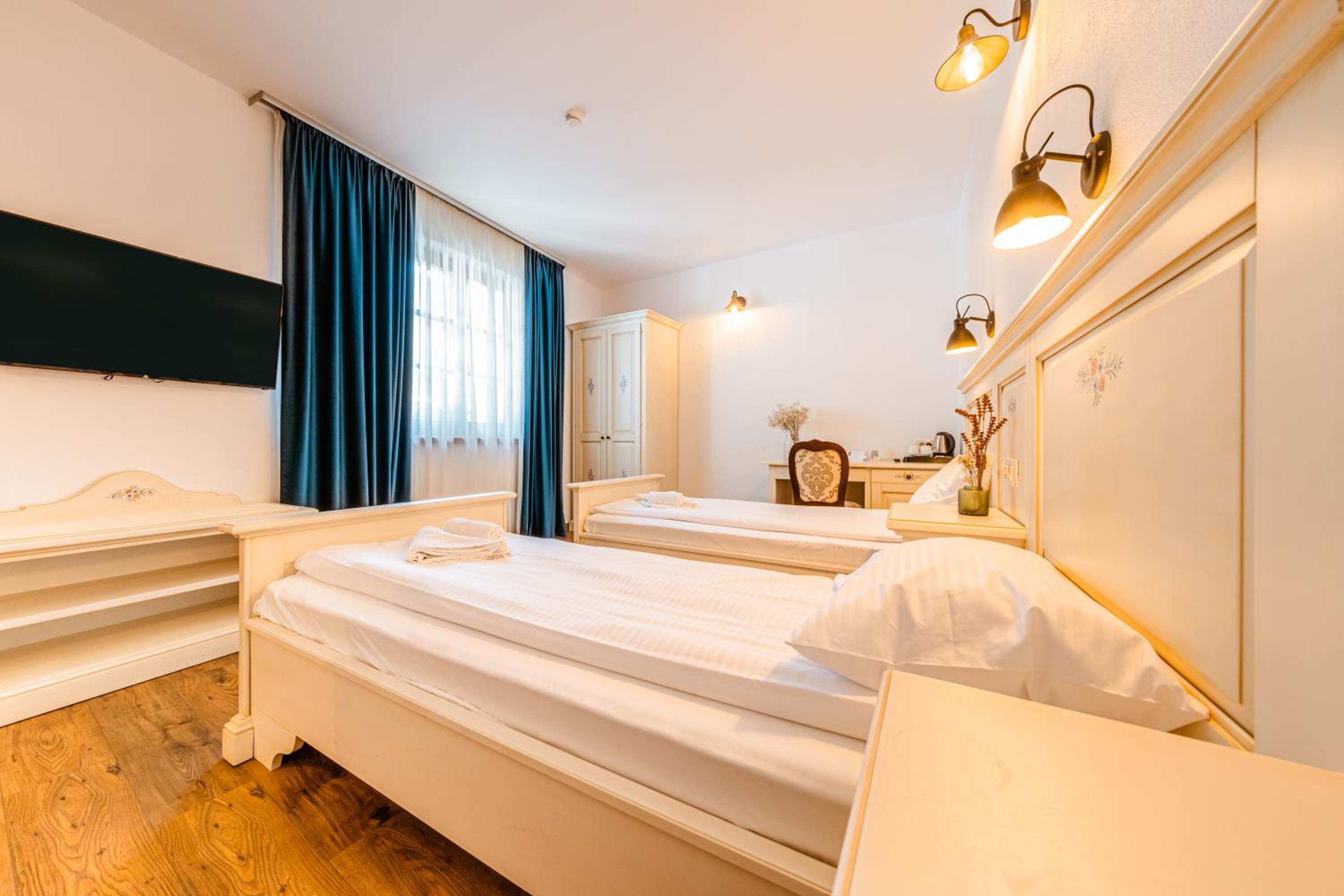 Deluxe Twin Room - Nicolae Balcescu 13 - Photo 2