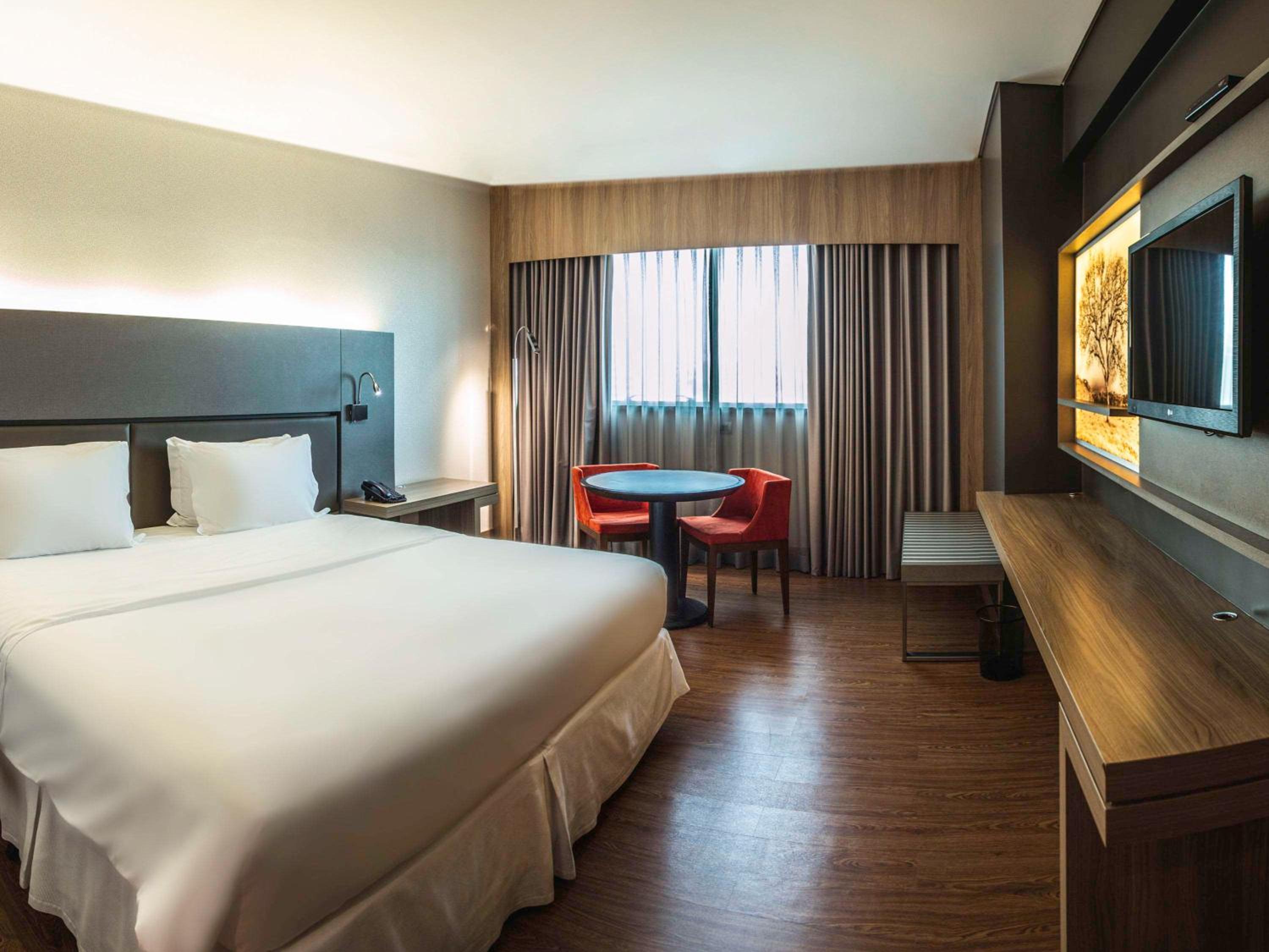 Standard King Room