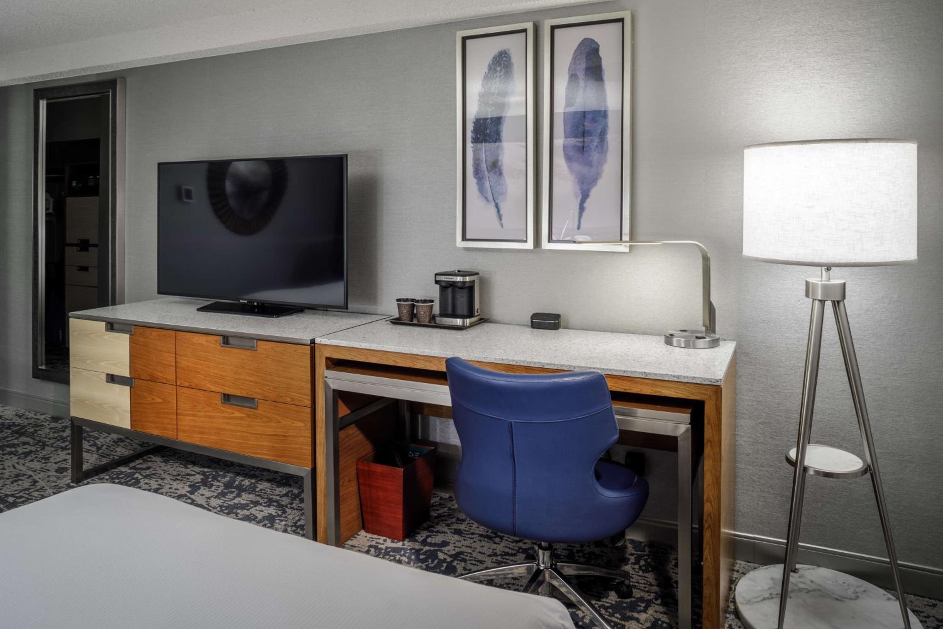 Double Room with Two Double Beds - Photo 3