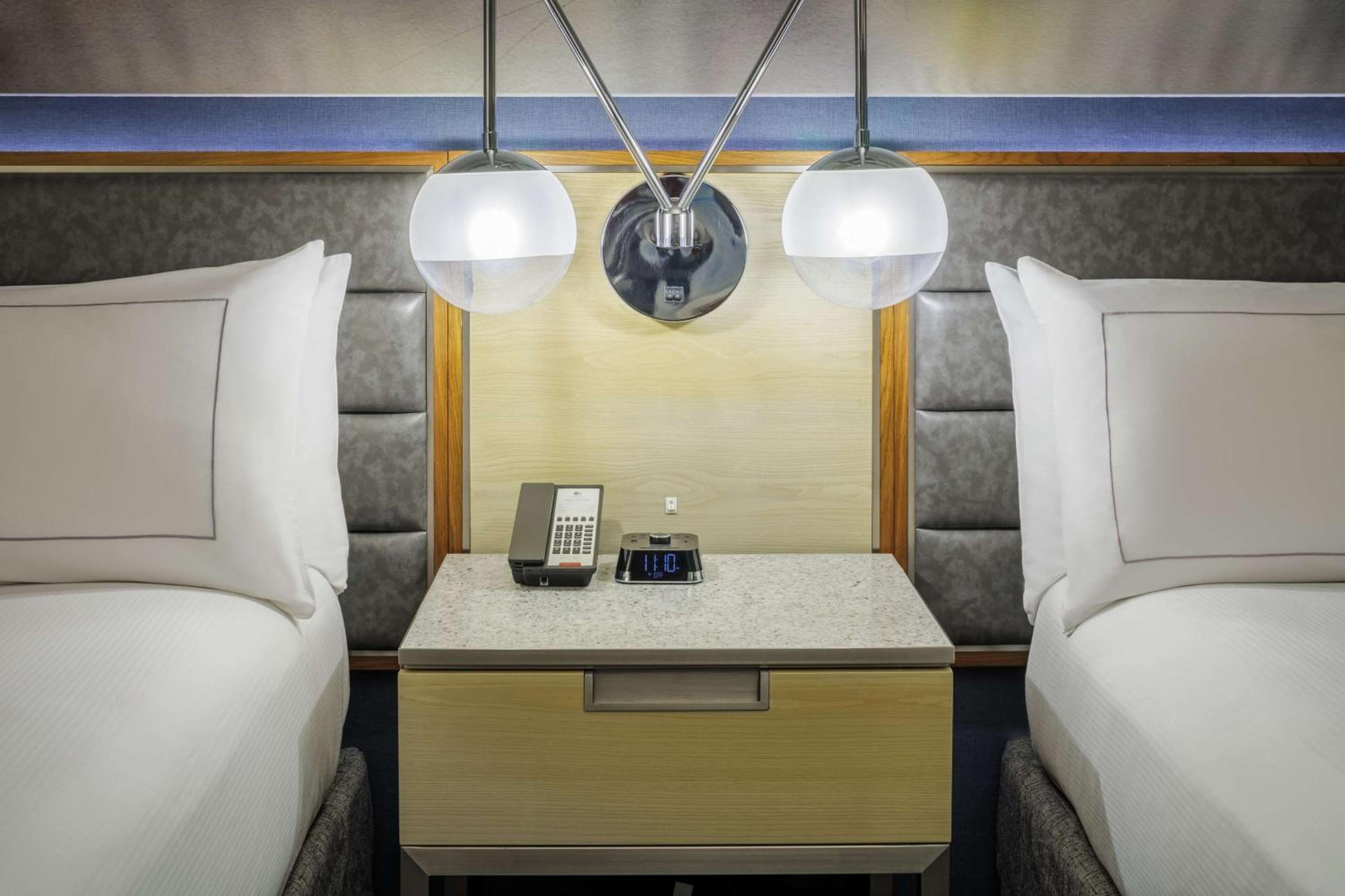 Double Room with Two Double Beds - Photo 4