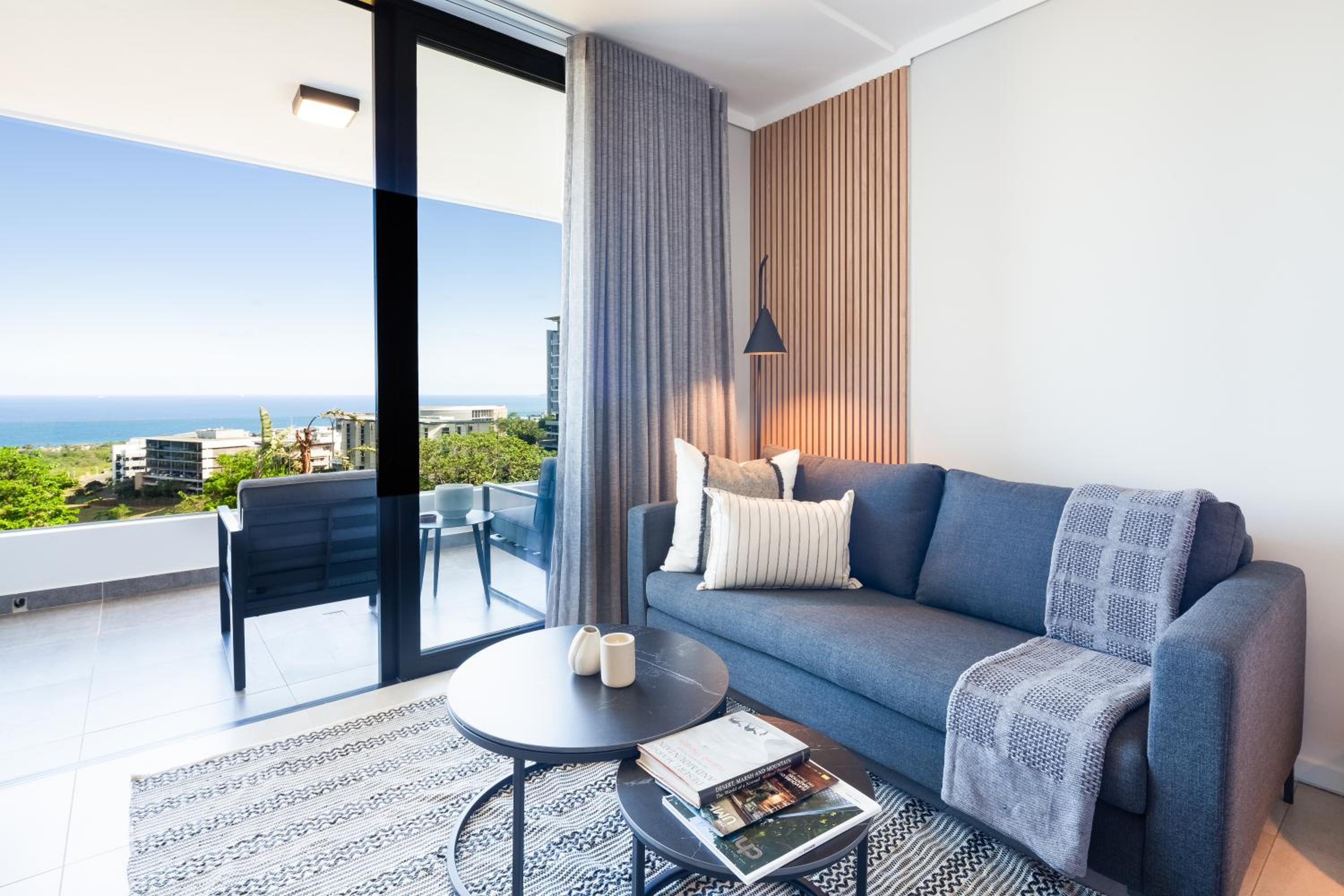 Studio Apartment photo 1