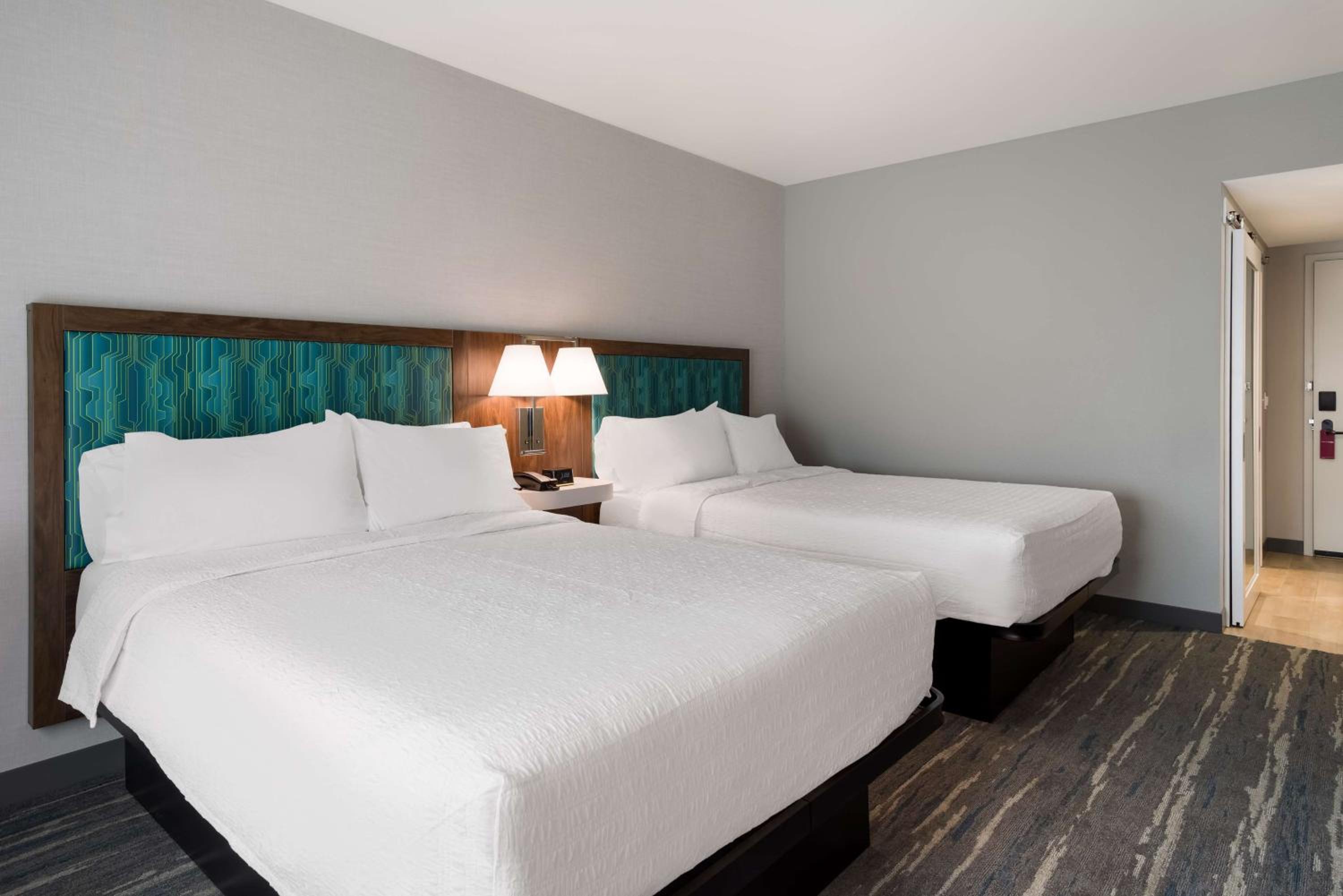 Queen Room with Two Queen Beds - Photo 1