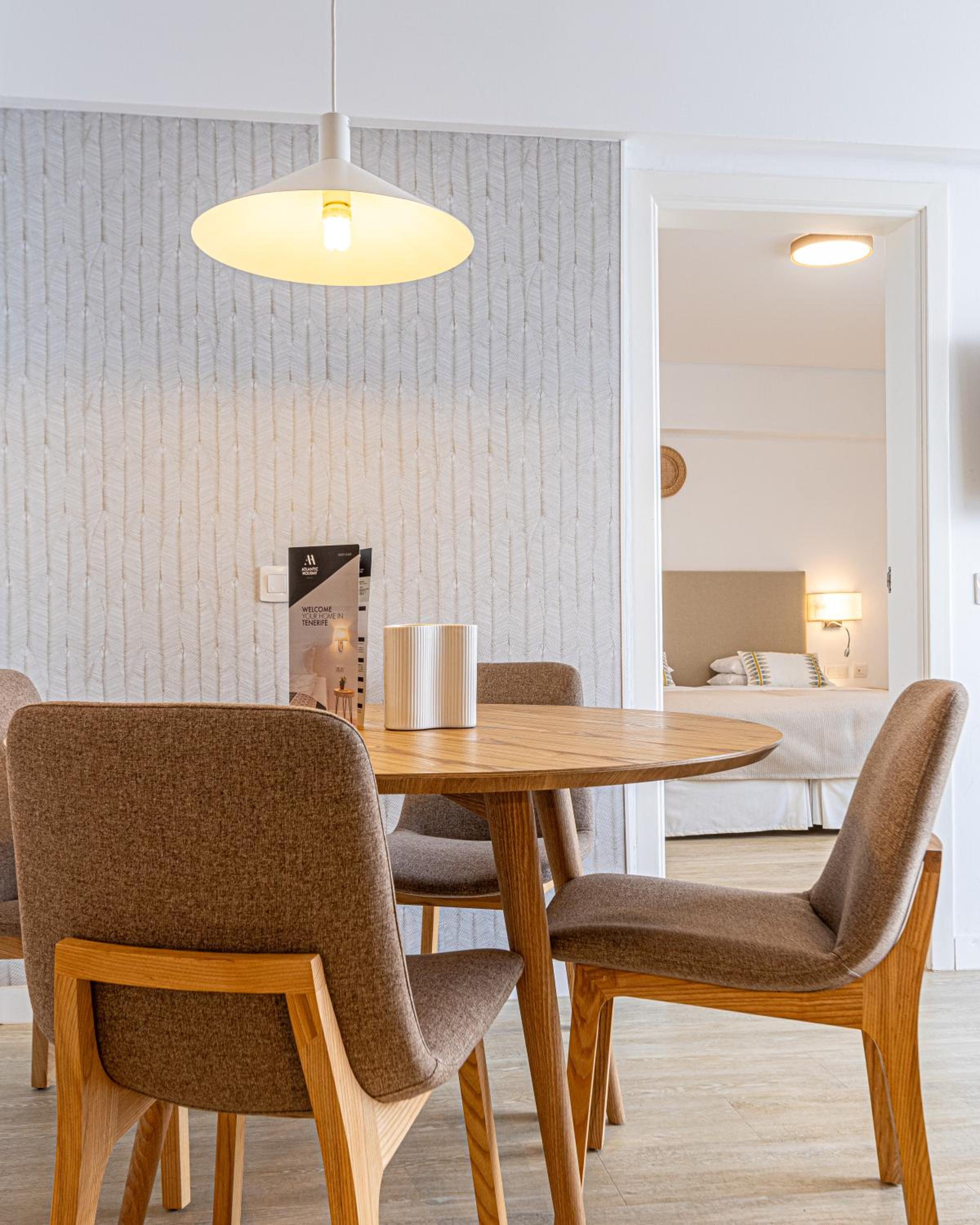 Apartment with Sea View (1 Adult + 2 Children) photo 2