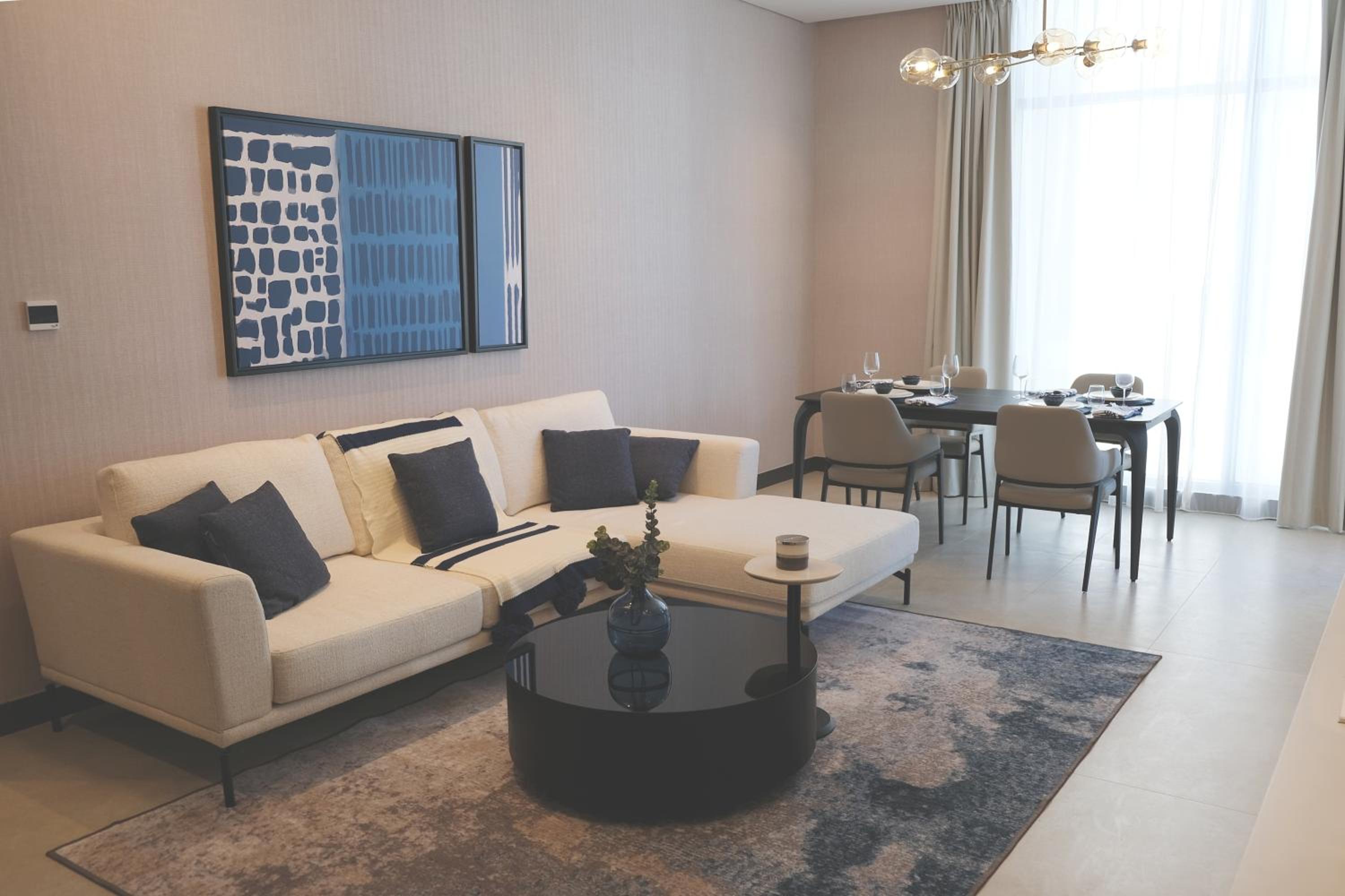 2 Bedroom City View with Balcony photo 3