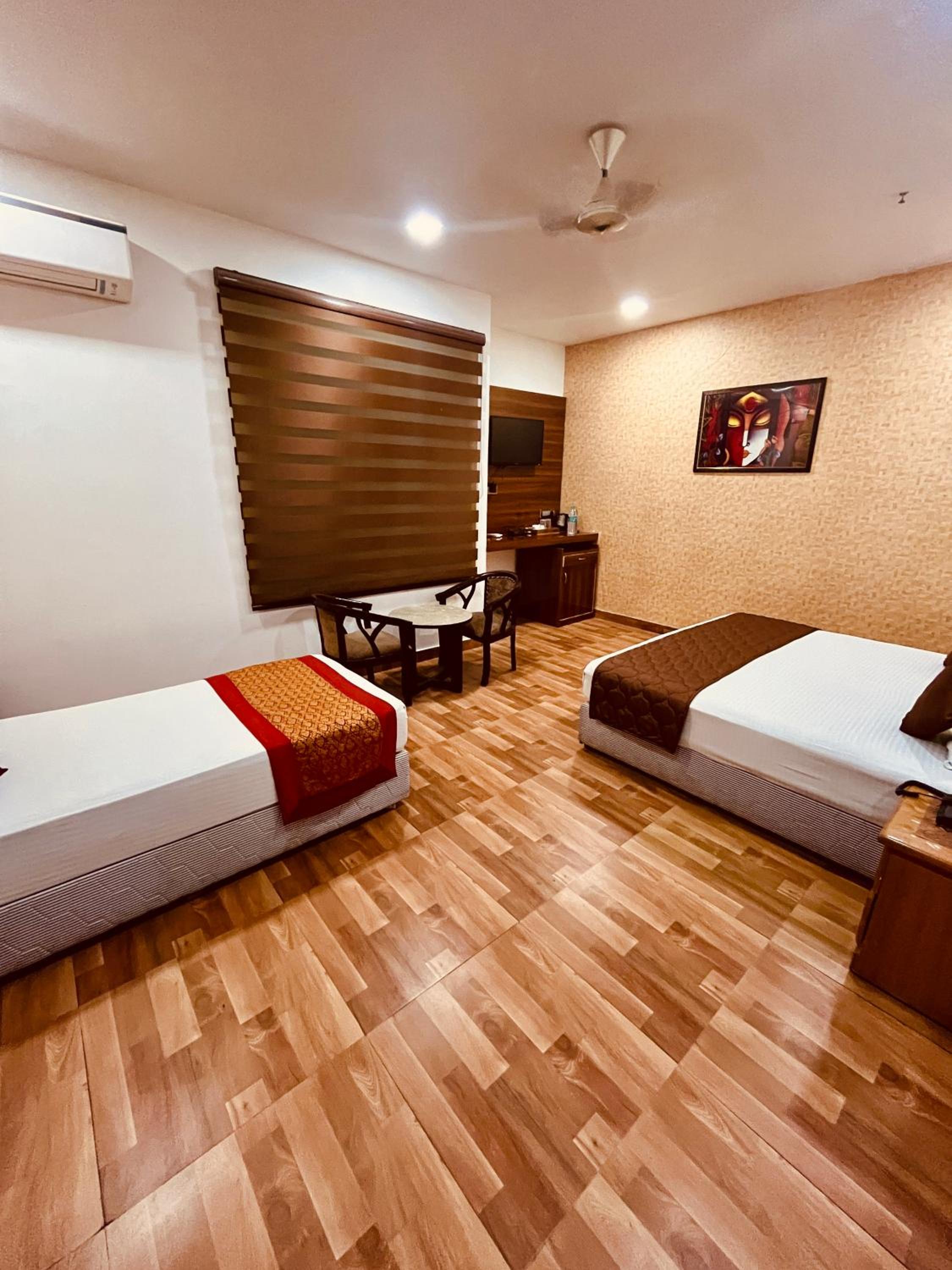 Superior Triple Room photo 3