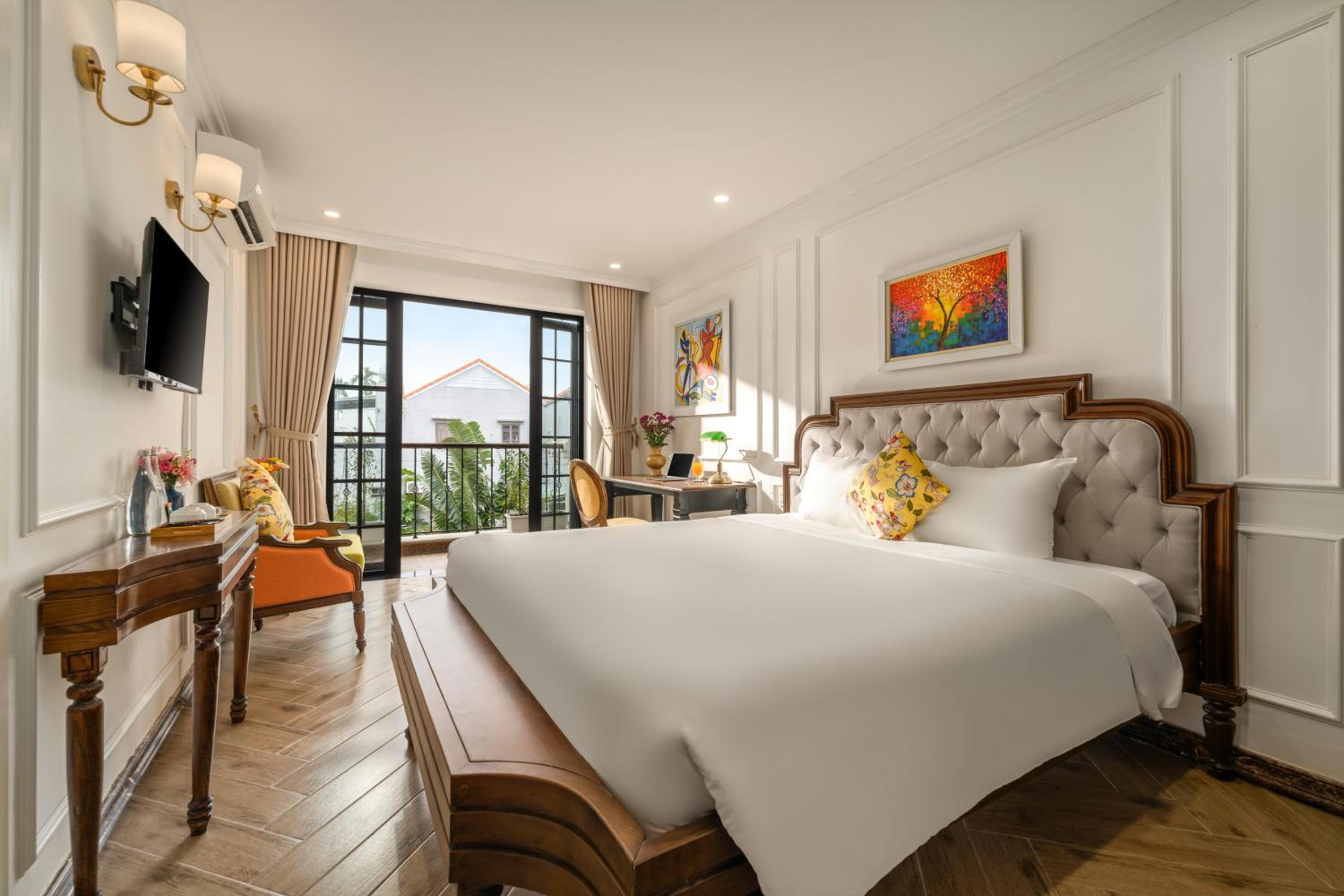 King Room with Pool View