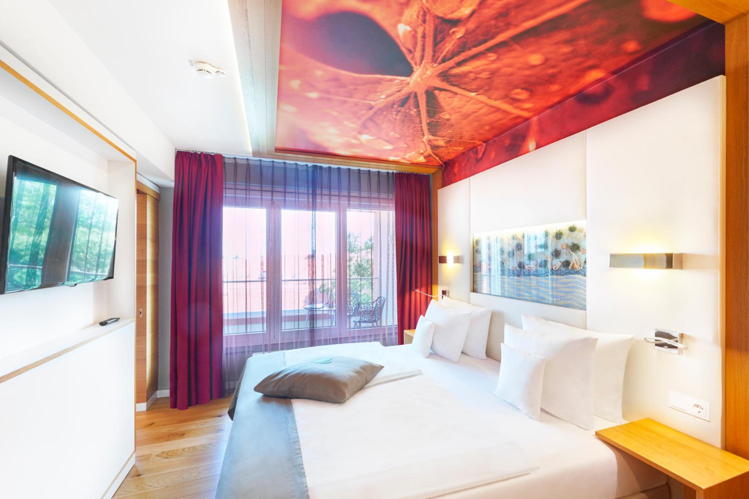 Suite photo 1