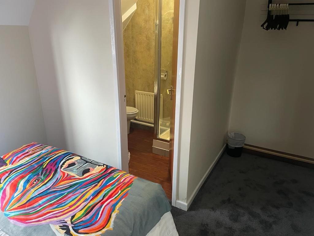 Standard Double Room with Shower photo 2