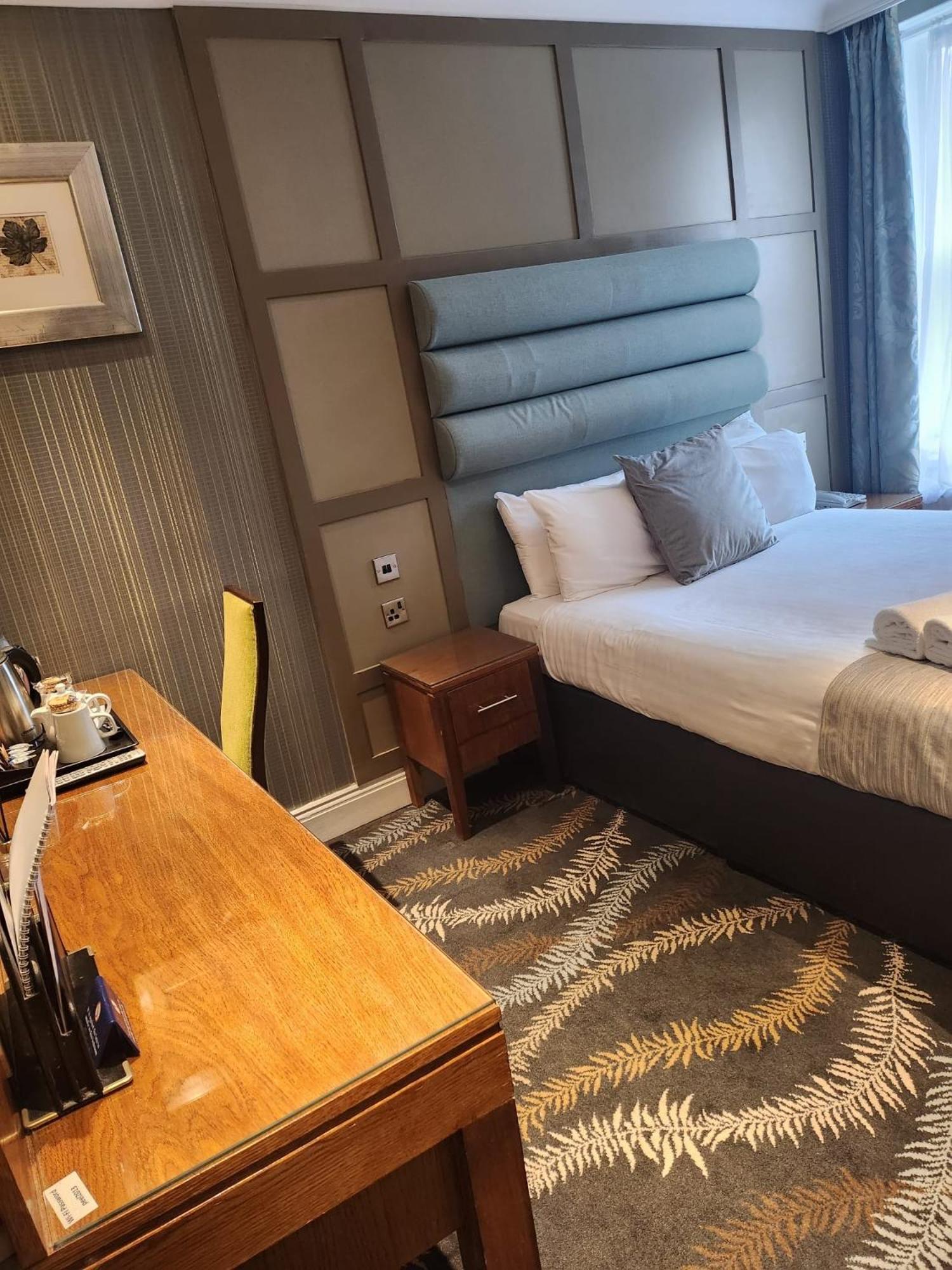 Deluxe Single Room