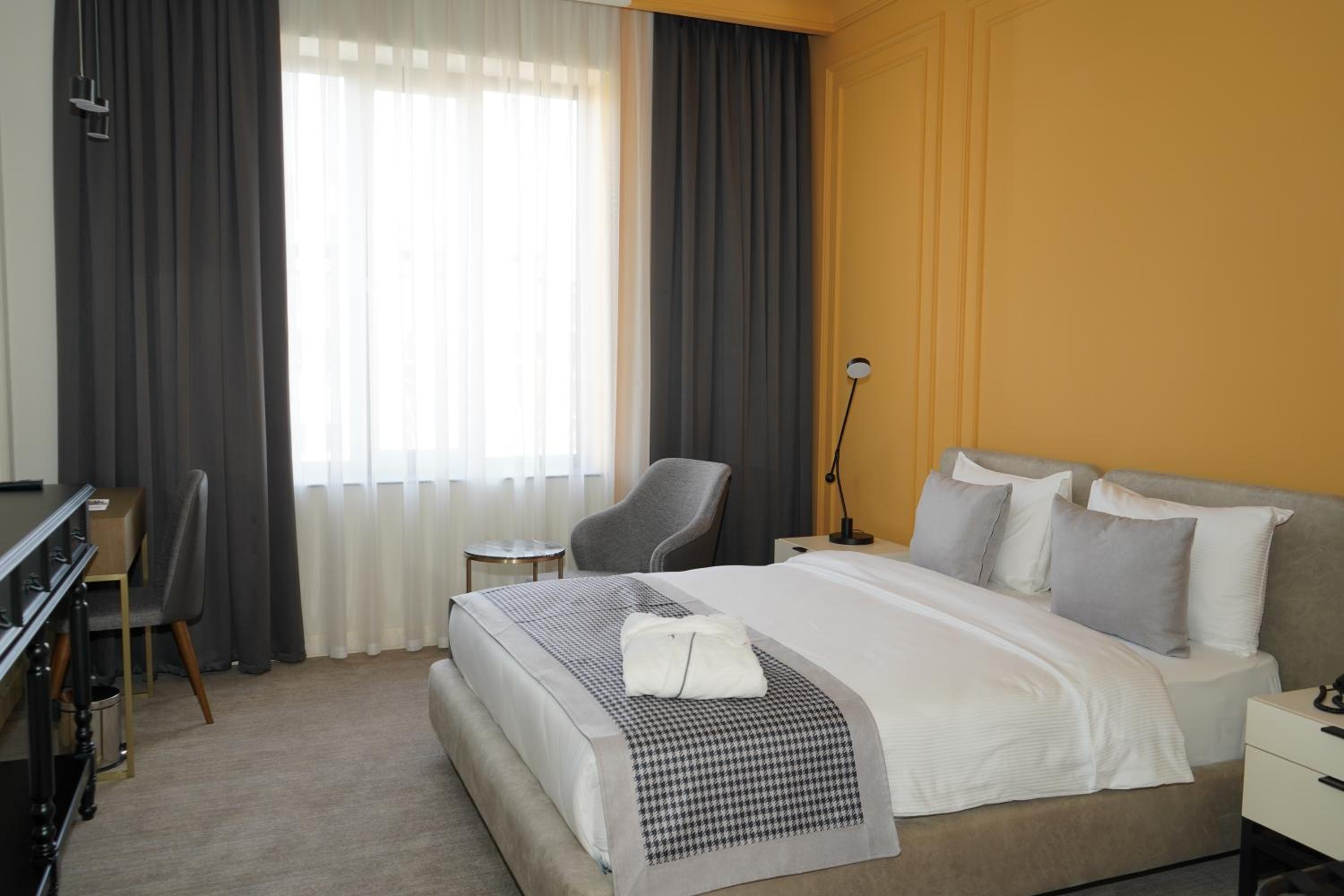 Standard Double Room photo 2