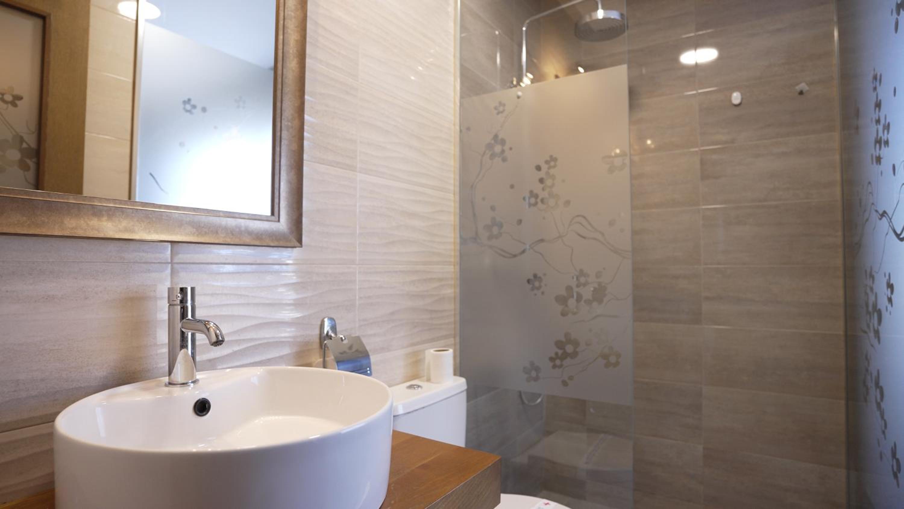 Single Room with Bathroom