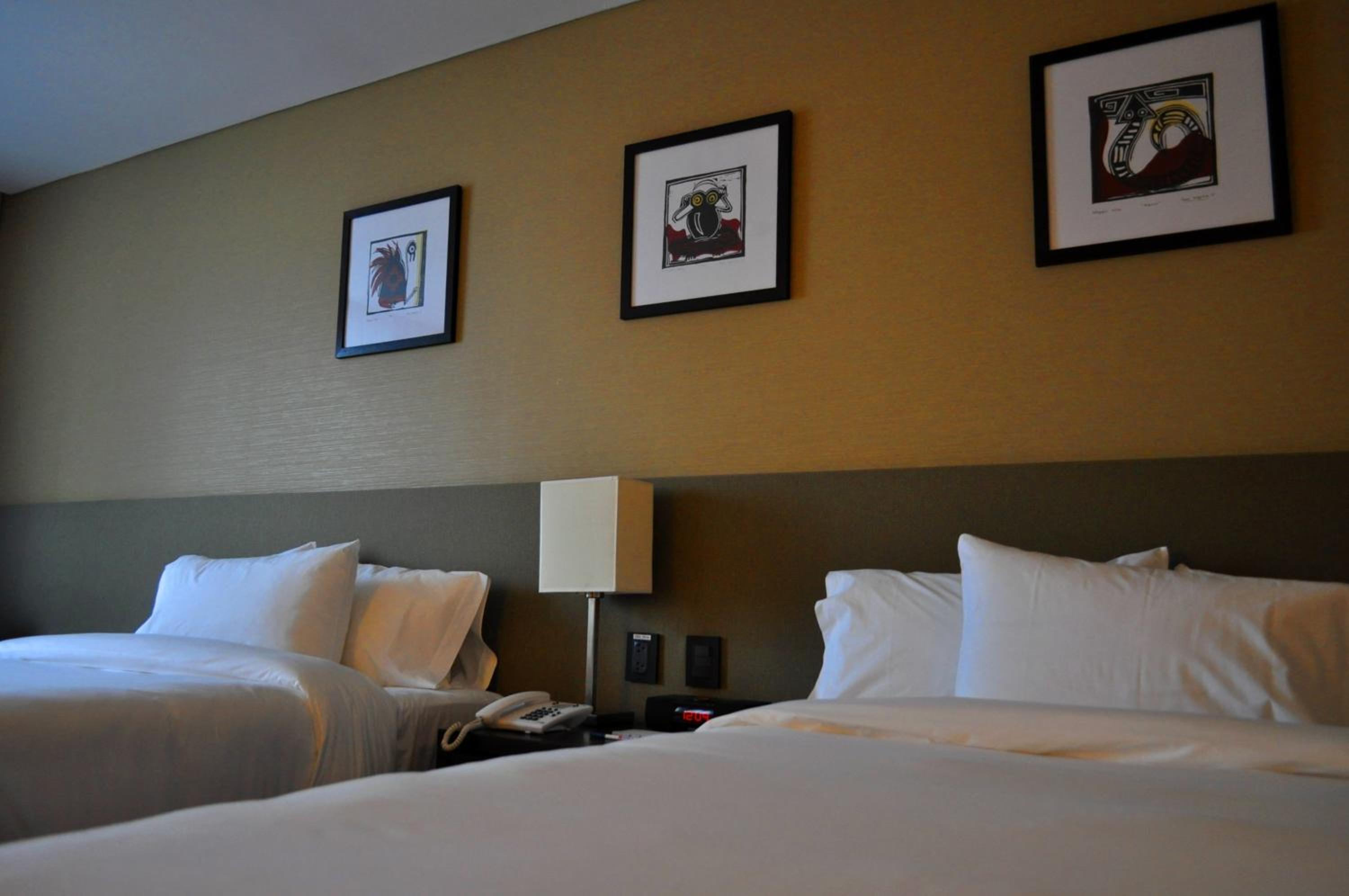 Double Room with Two Double Beds photo 2
