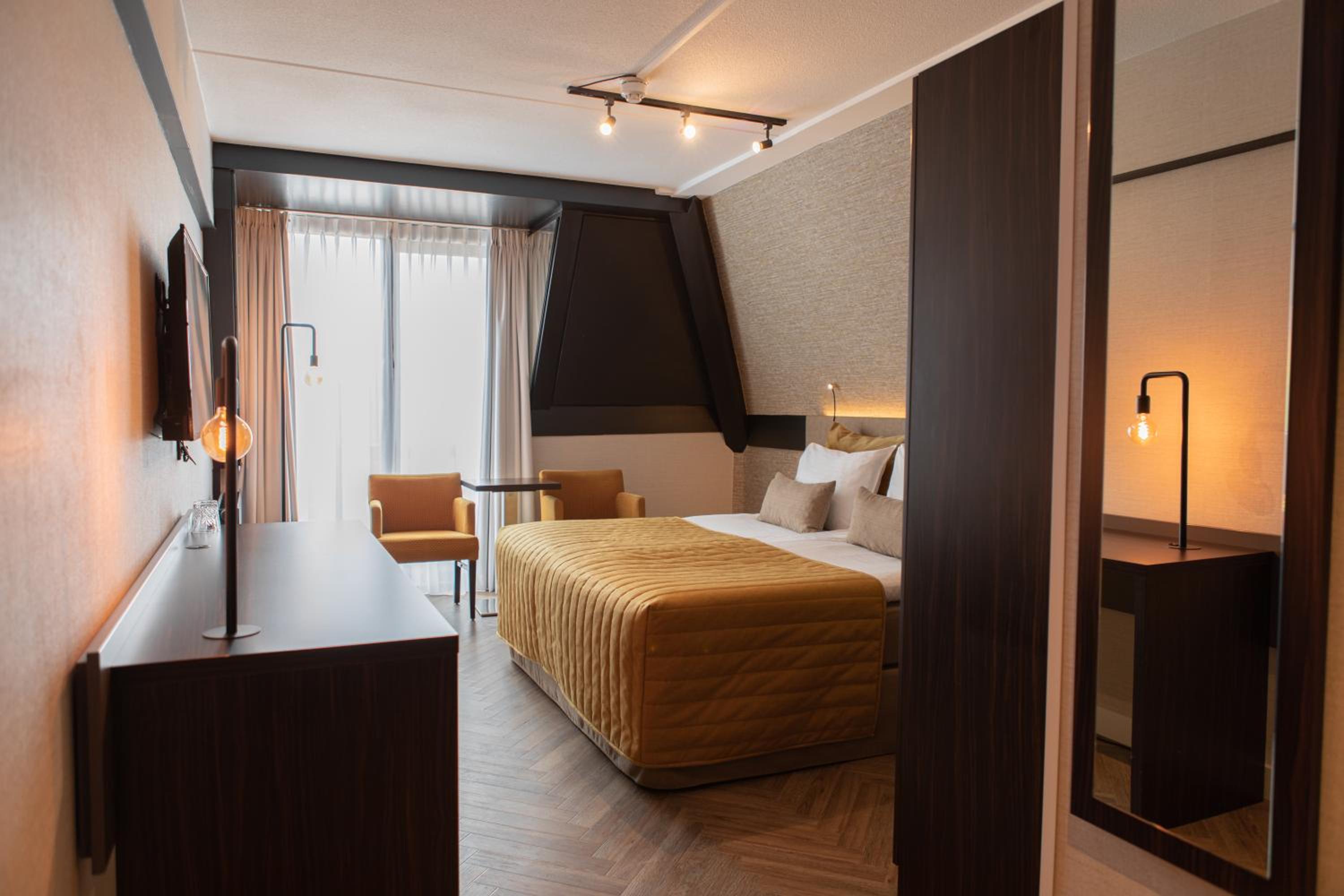 Comfort Room - Photo 6